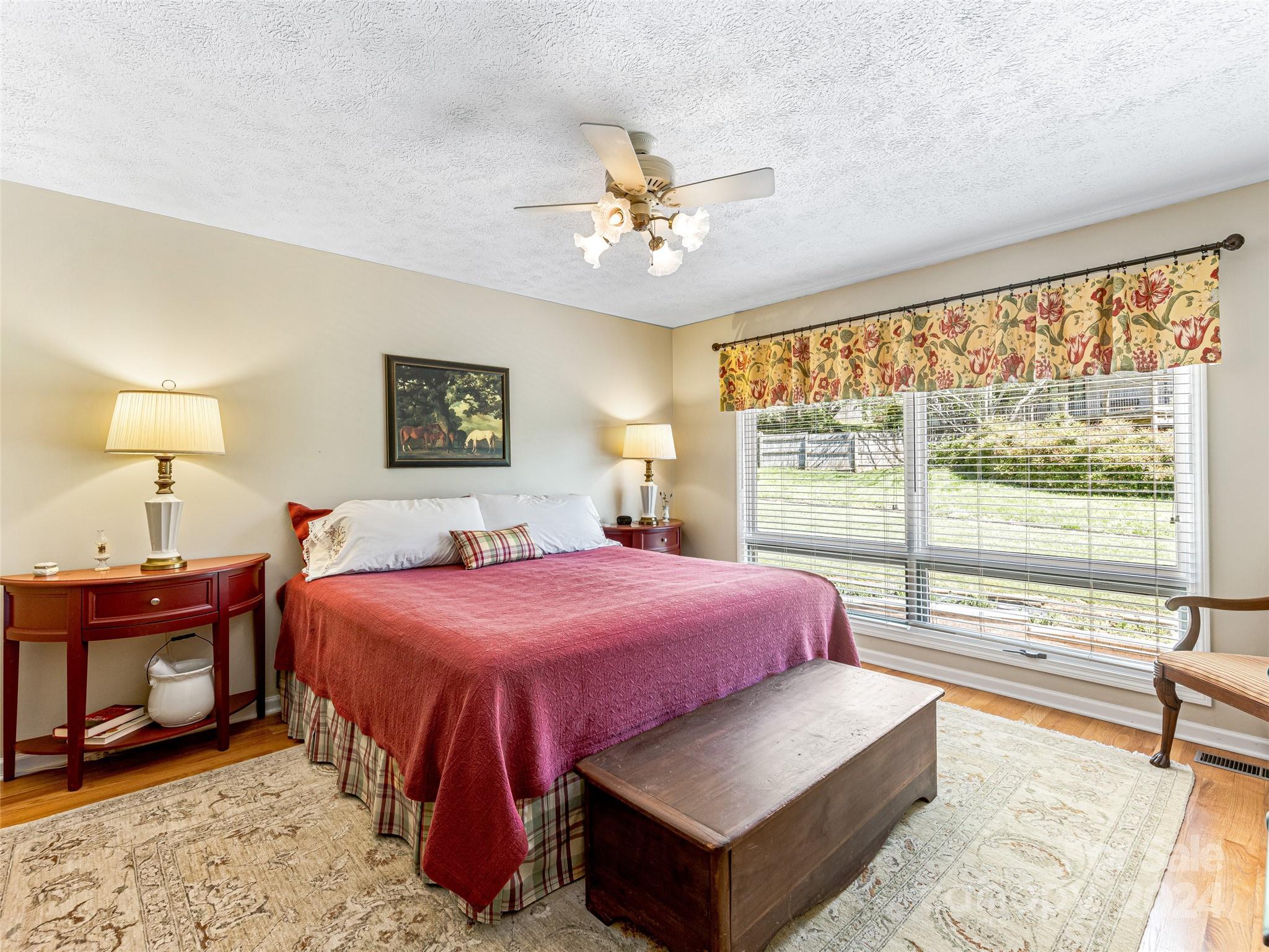 Crooked Creek - Residential