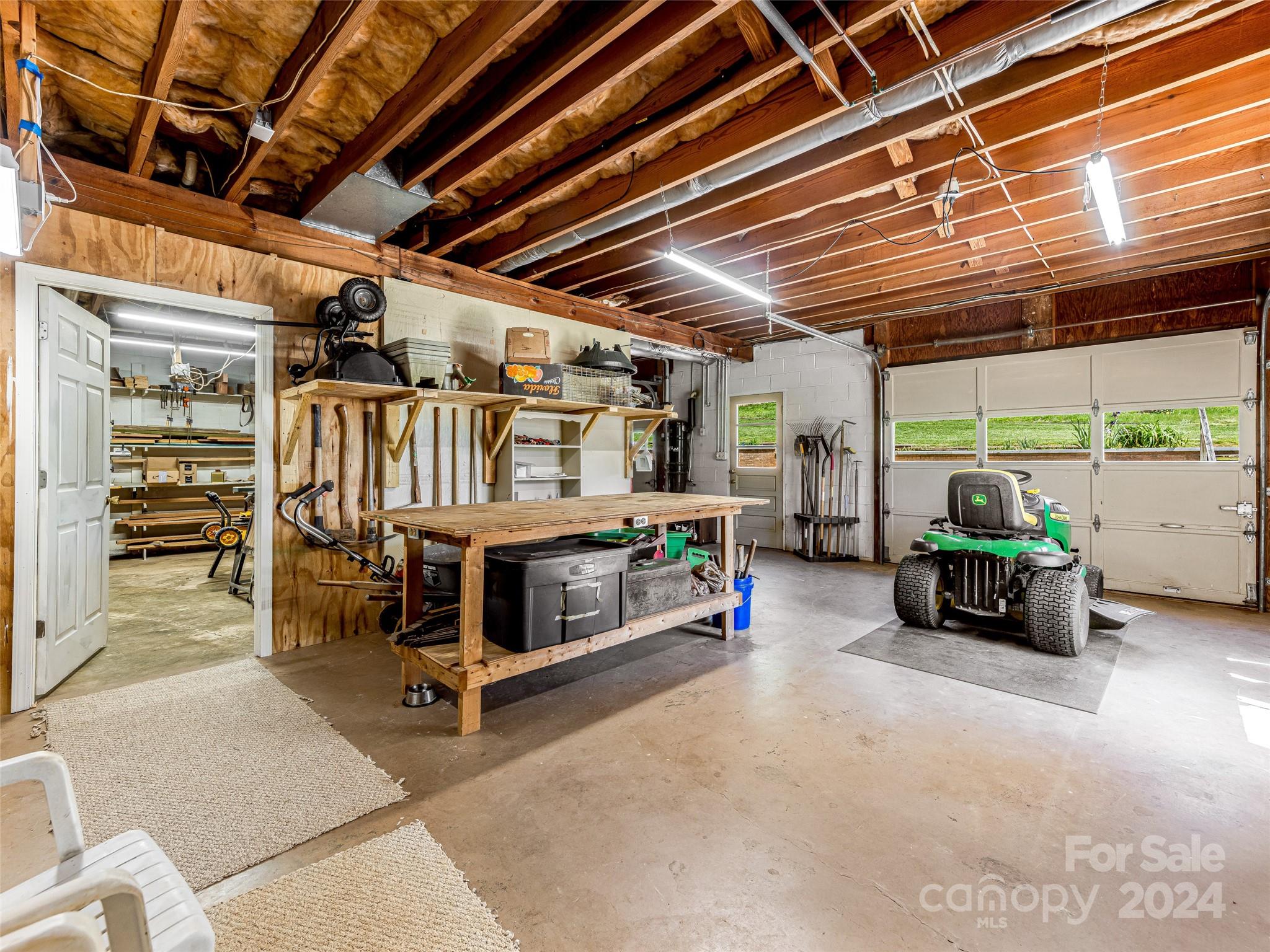 Crooked Creek - Residential