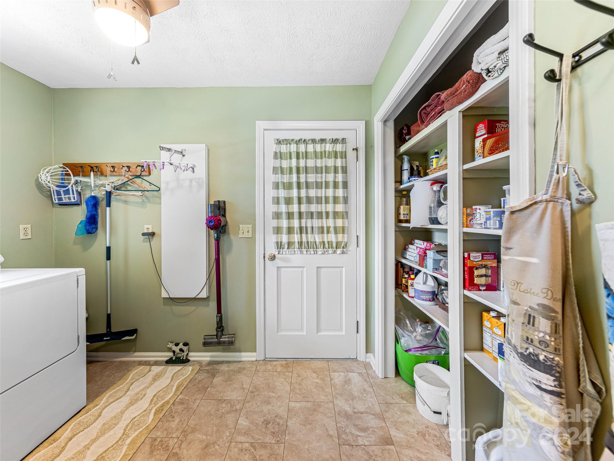 Crooked Creek - Residential