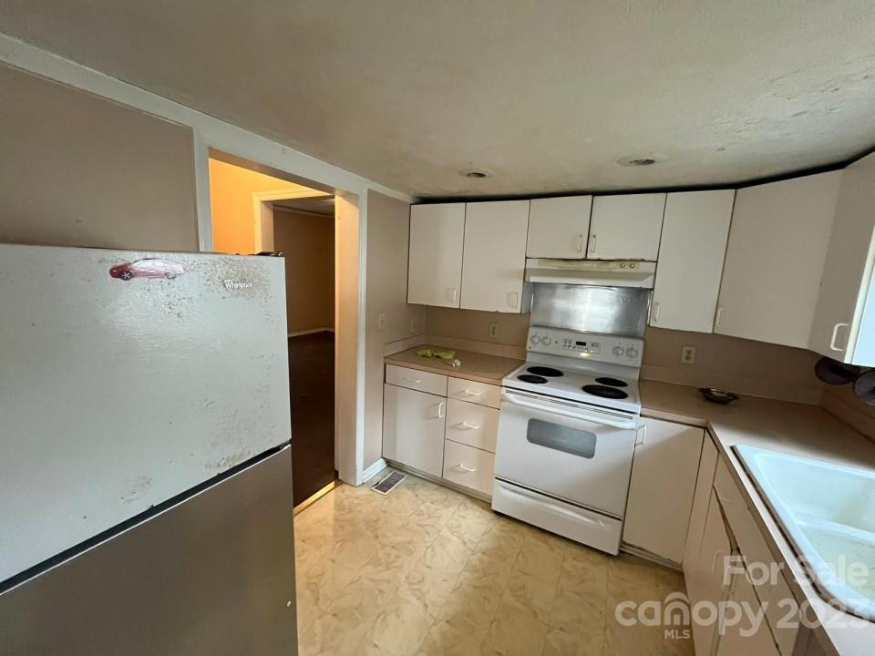 Trenton Acres - Residential