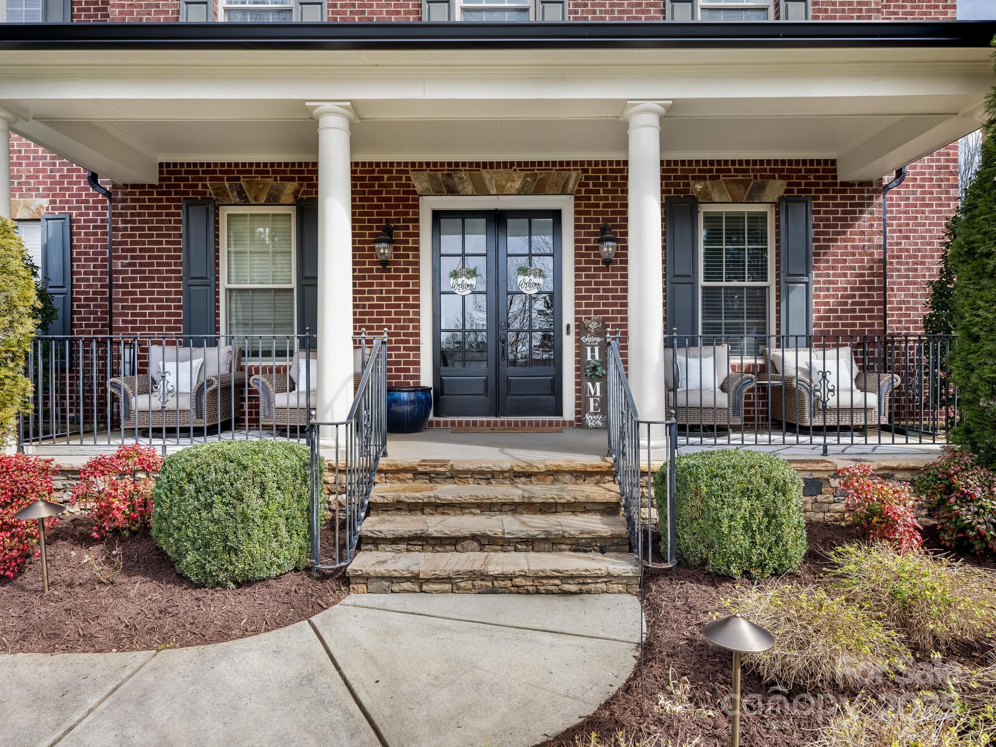 13114 Long Common Parkway