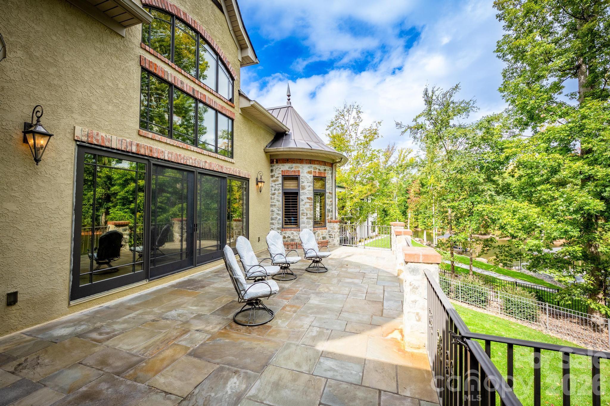 The Vineyards at Kiser Island - Residential