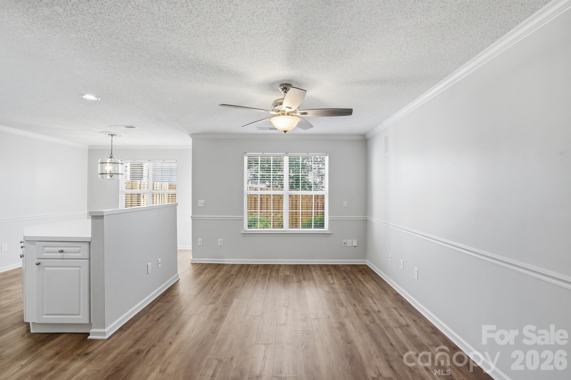 Elizabeth Townes - Residential