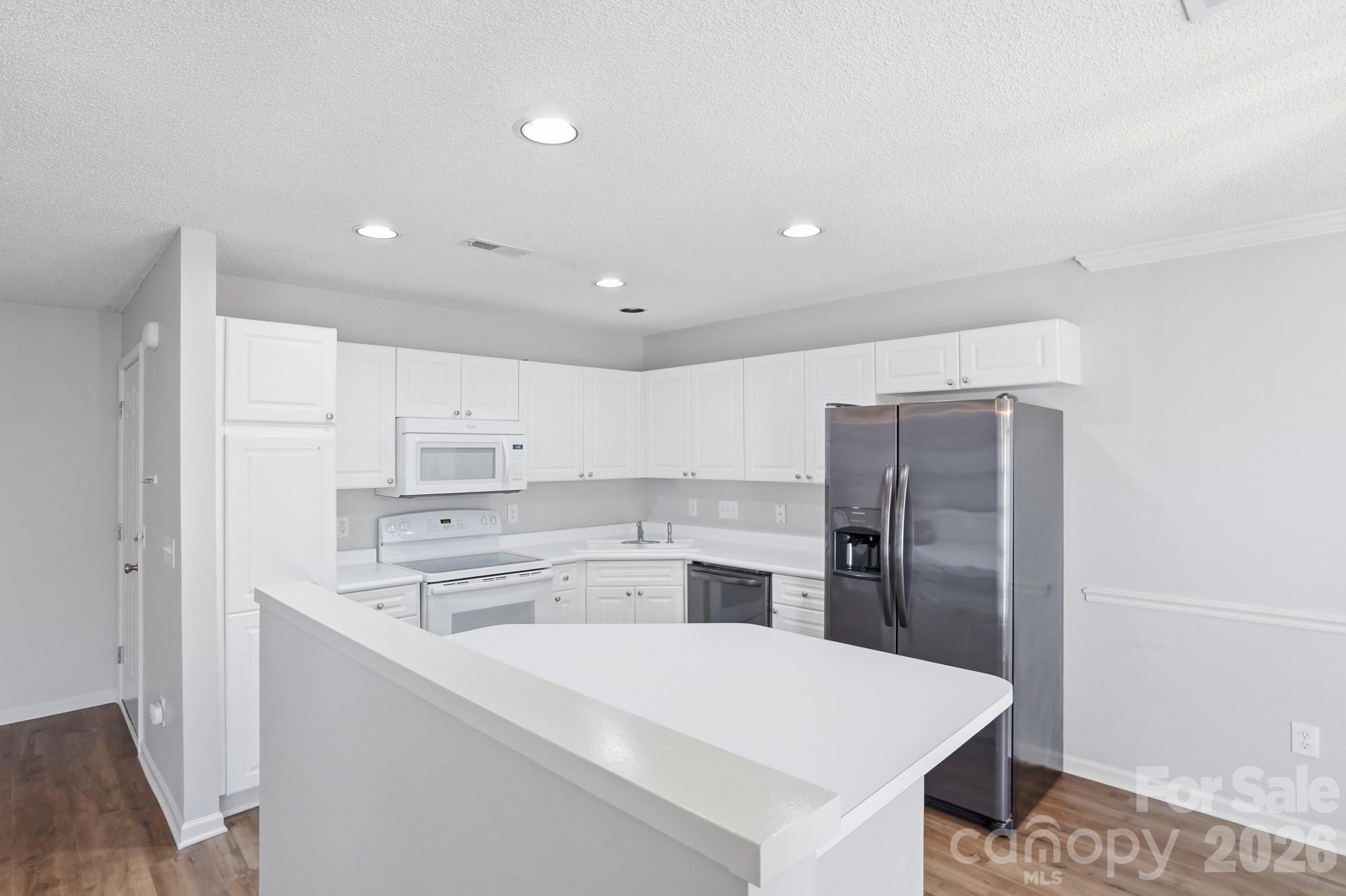 9415 Elizabeth Townes Lane