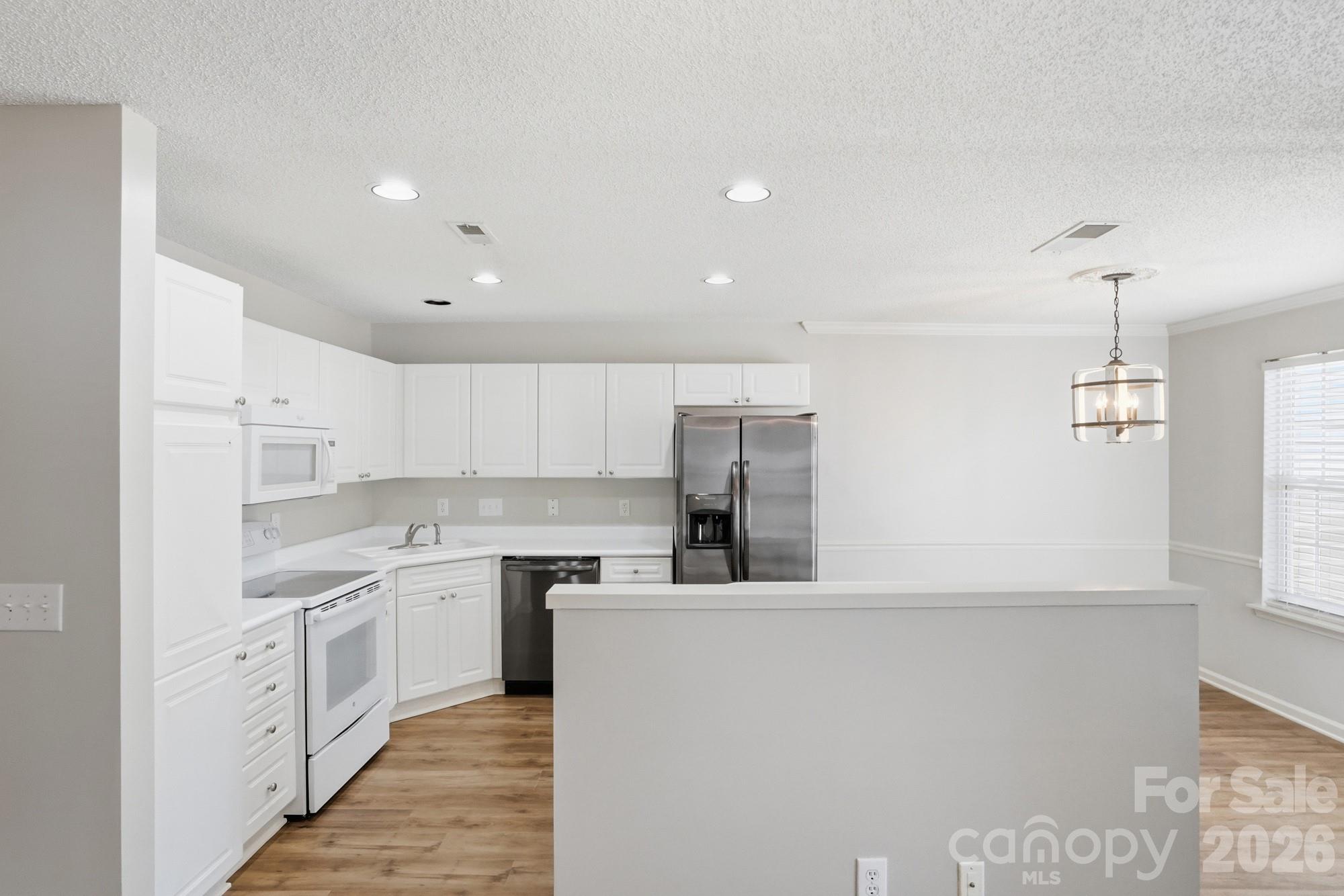 9415 Elizabeth Townes Lane