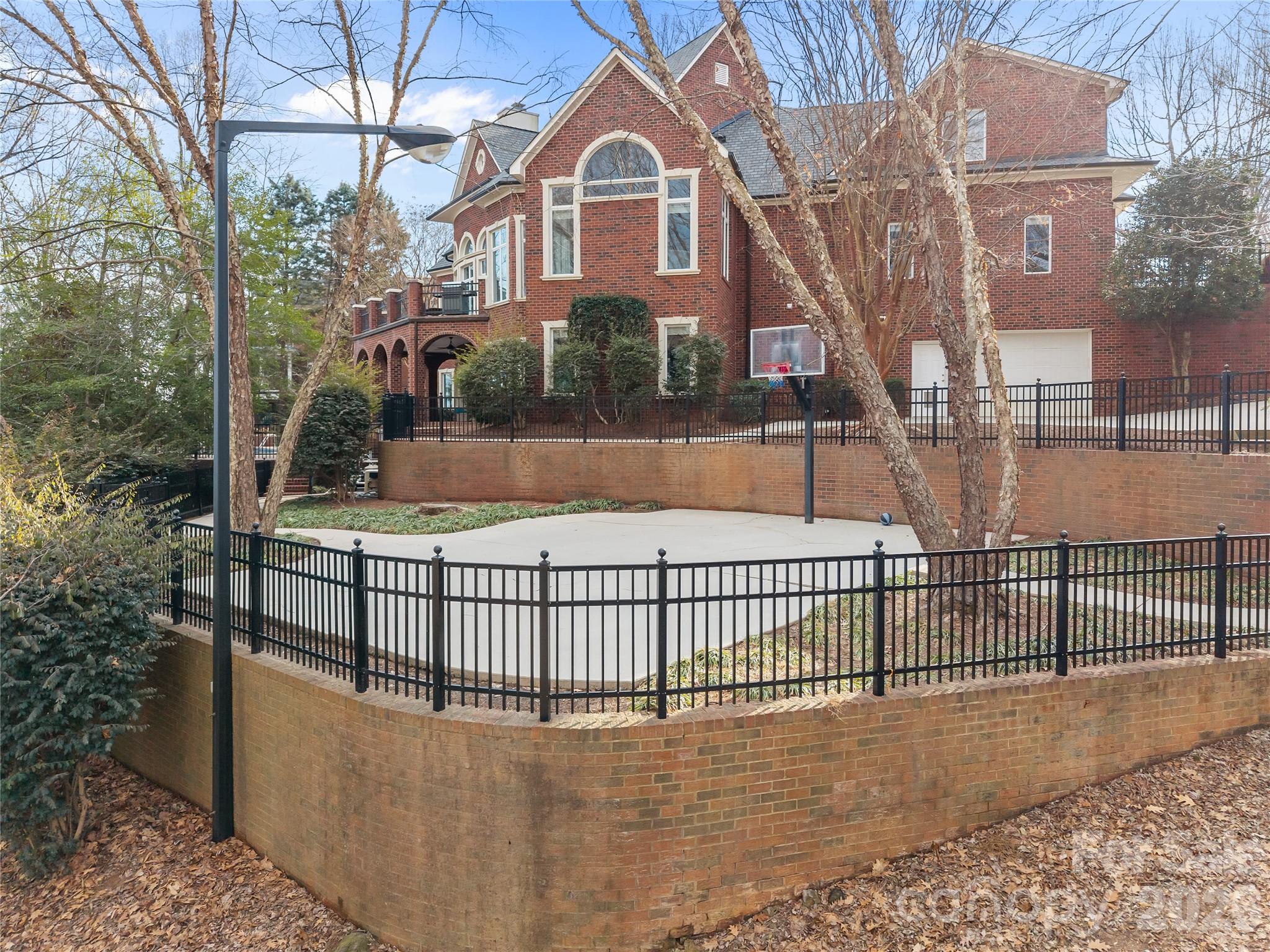 West Bay - Residential