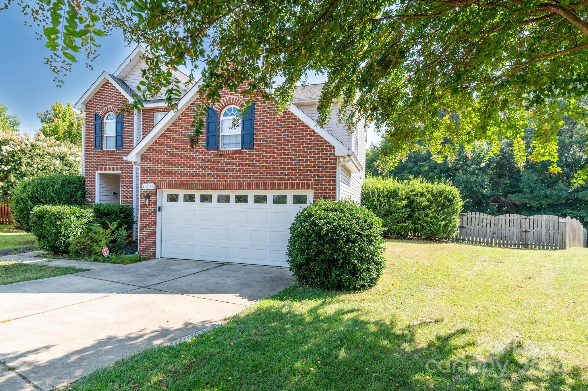 Hamilton Green - Residential Lease