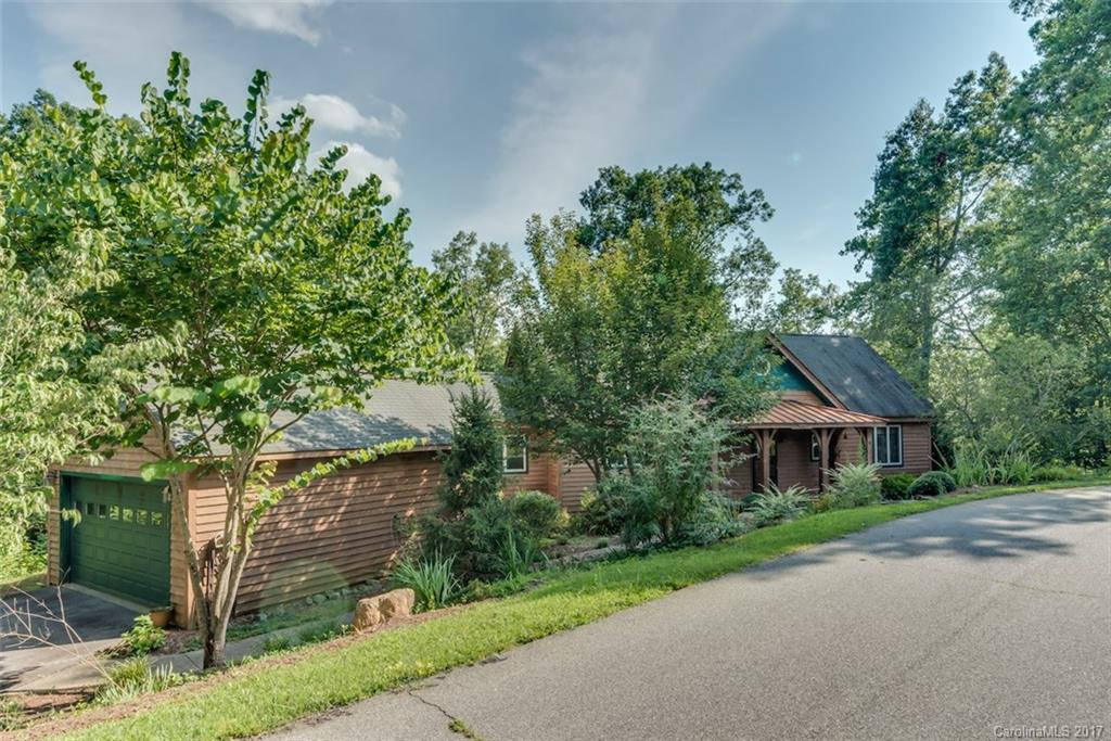 Moss Drive at Cleghorn - Residential