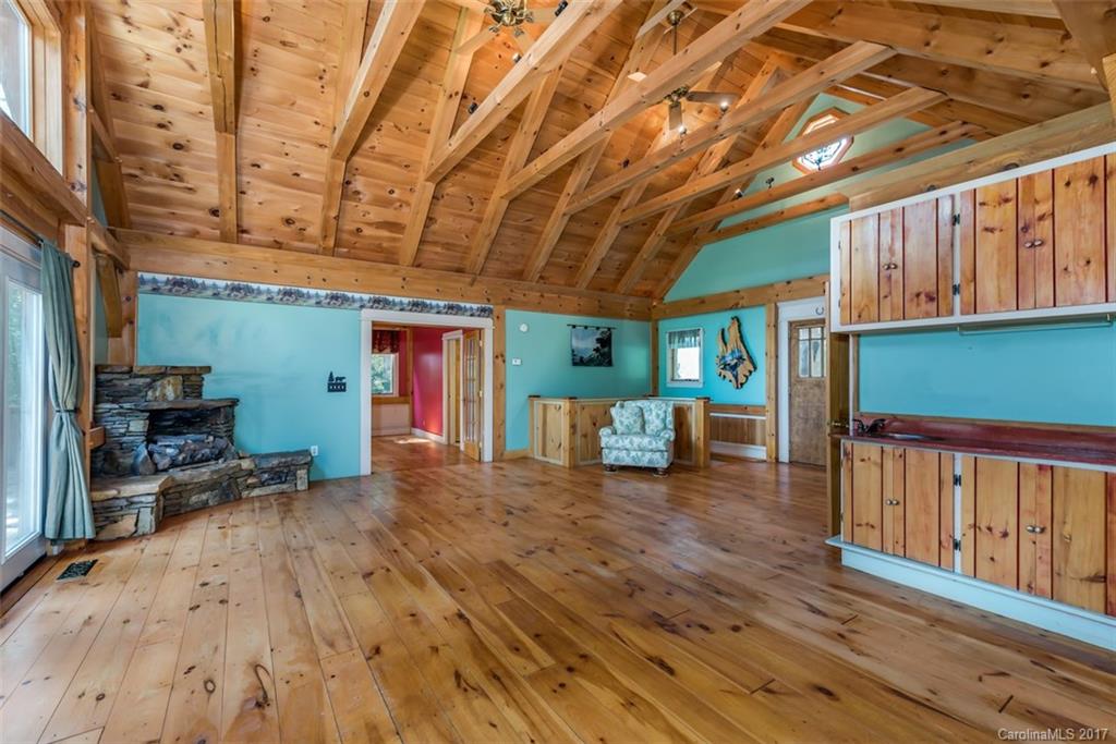 Moss Drive at Cleghorn - Residential