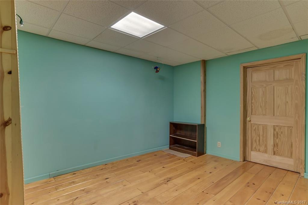 Moss Drive at Cleghorn - Residential