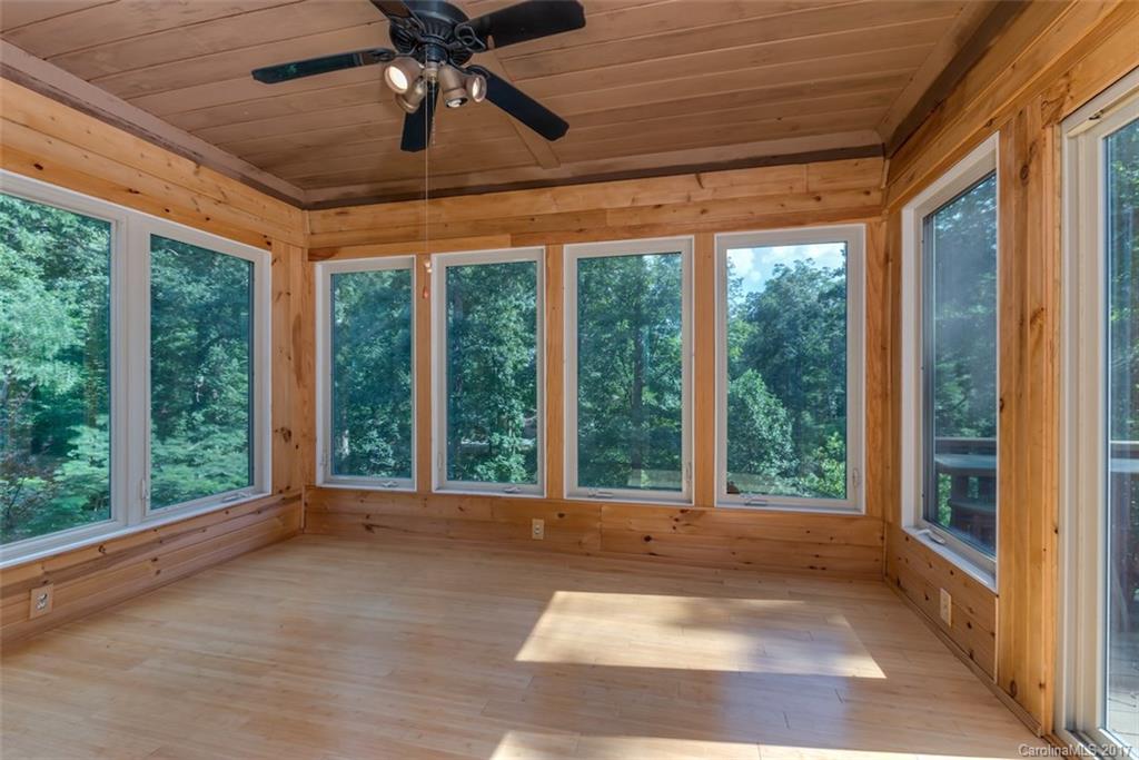 Moss Drive at Cleghorn - Residential