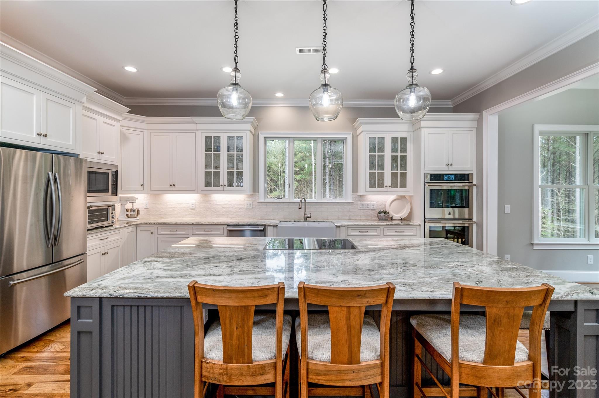 Paradise Harbor - Residential