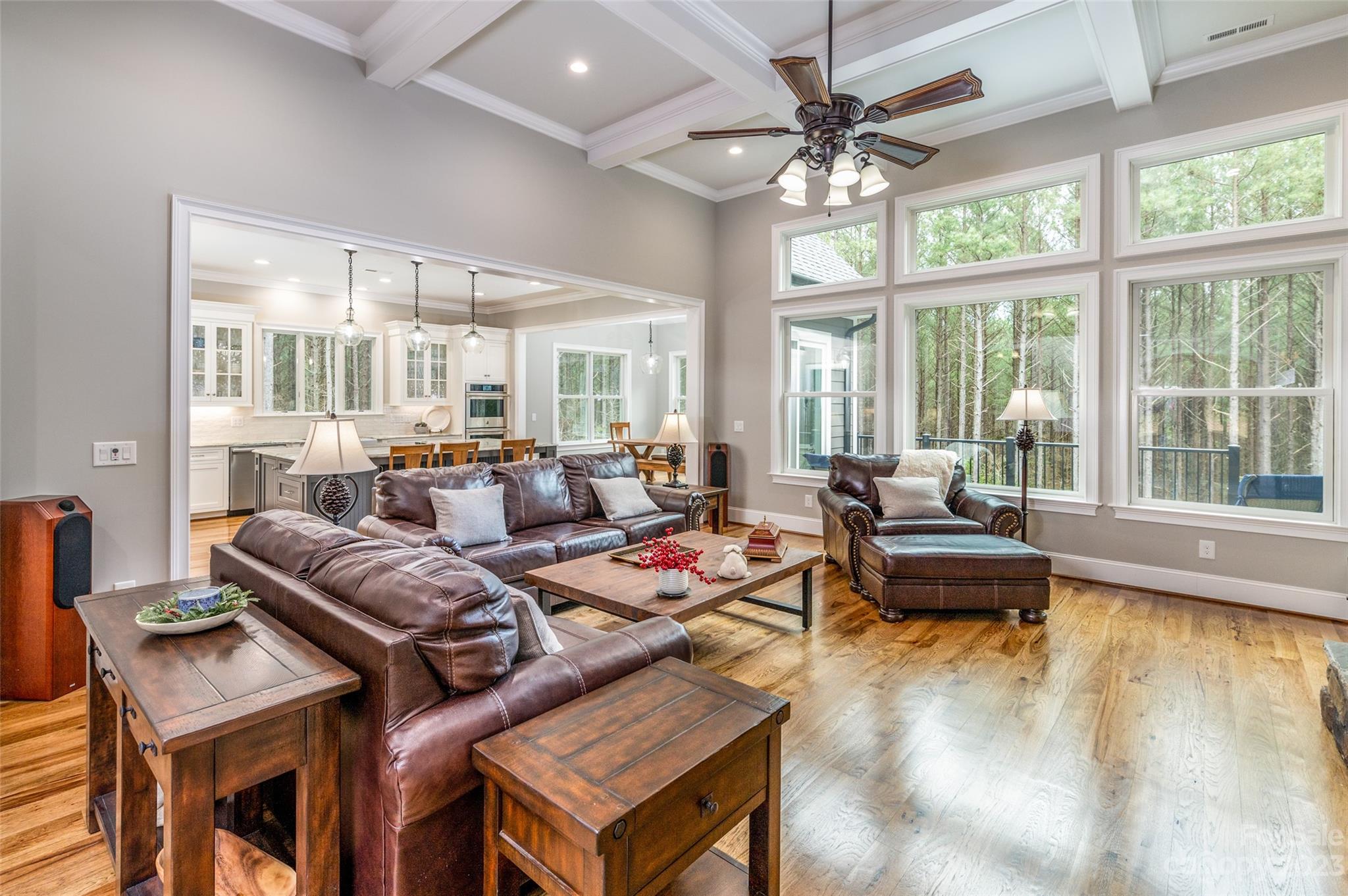 Paradise Harbor - Residential