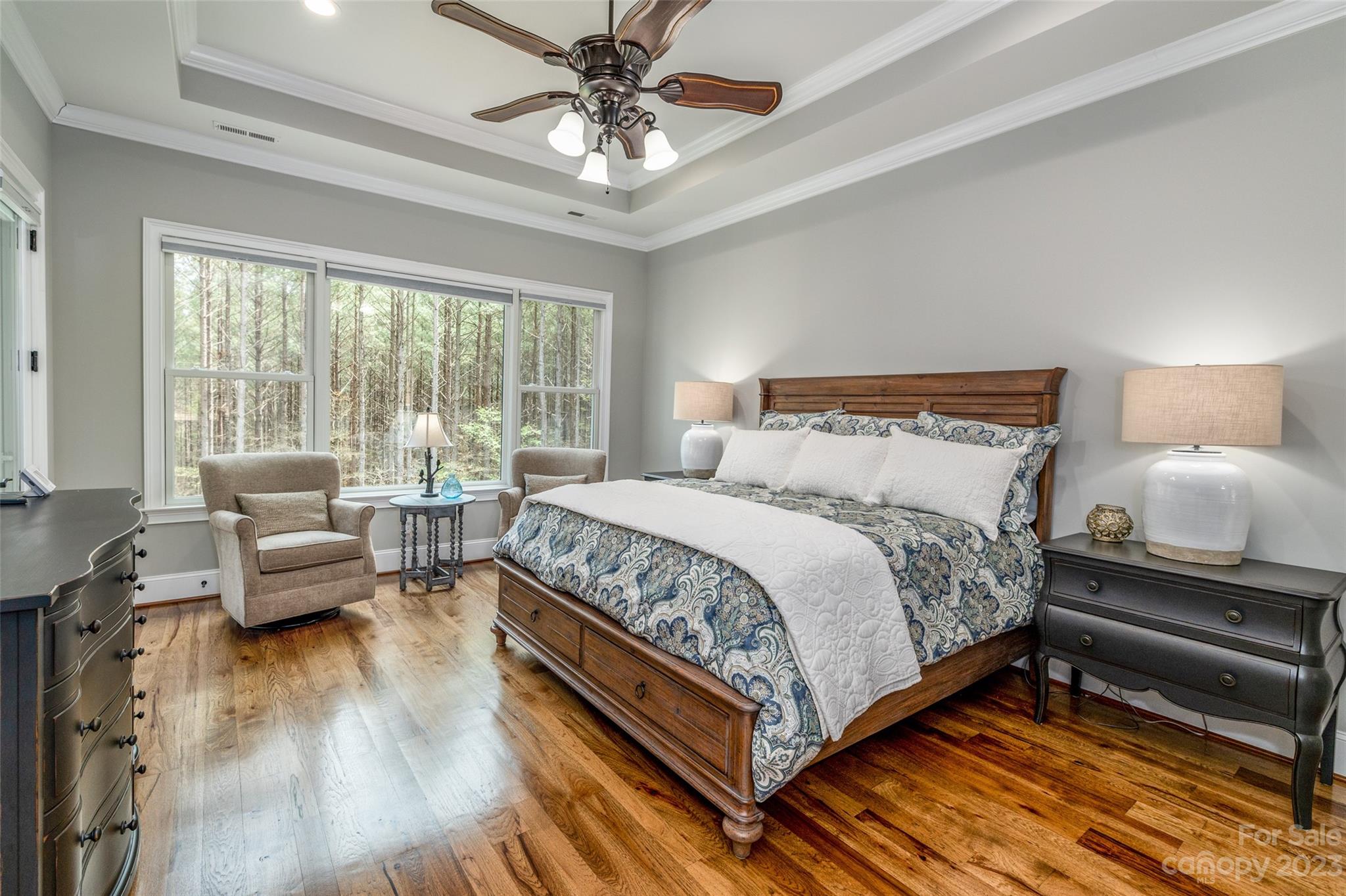 Paradise Harbor - Residential