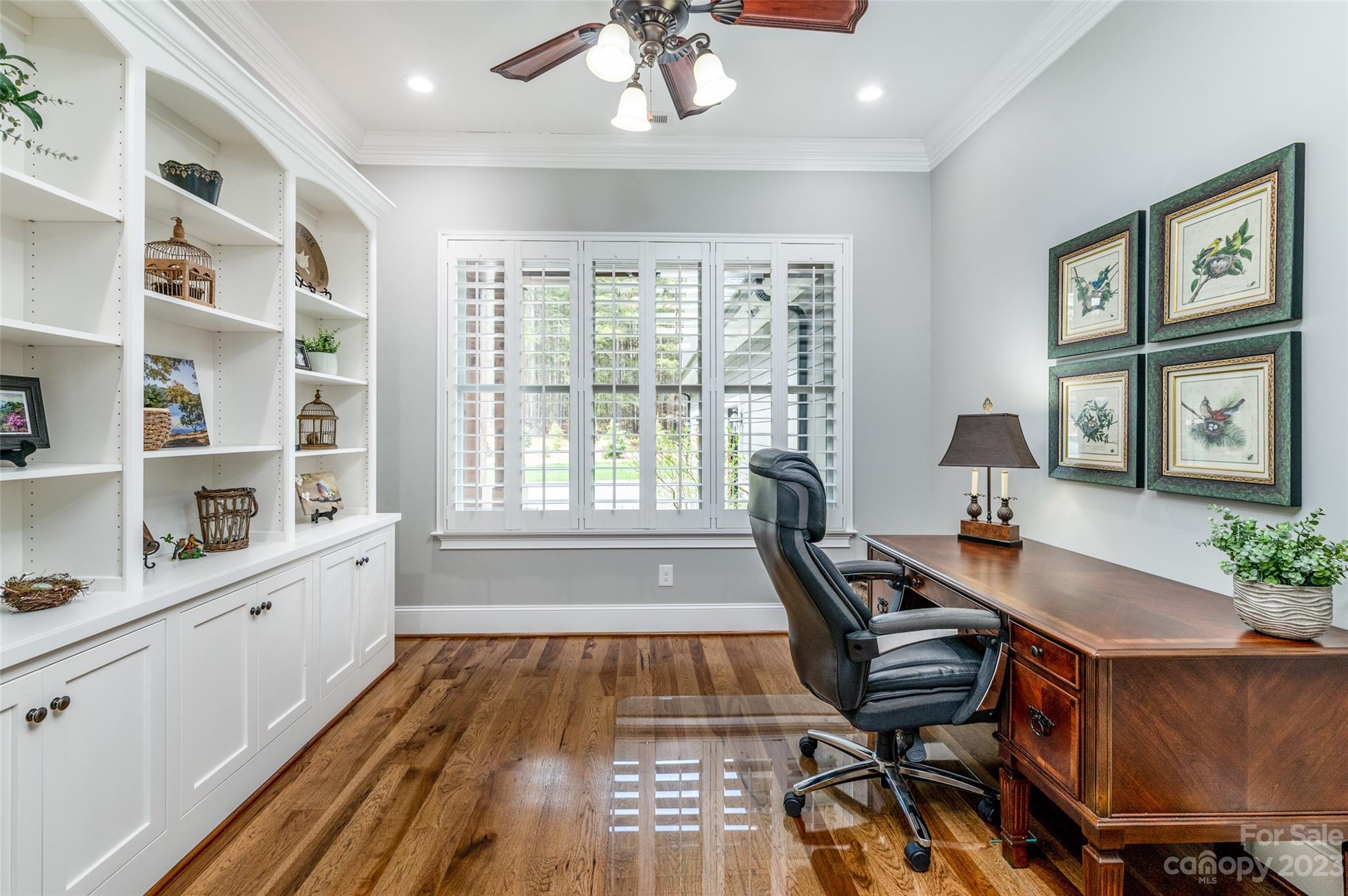 Paradise Harbor - Residential