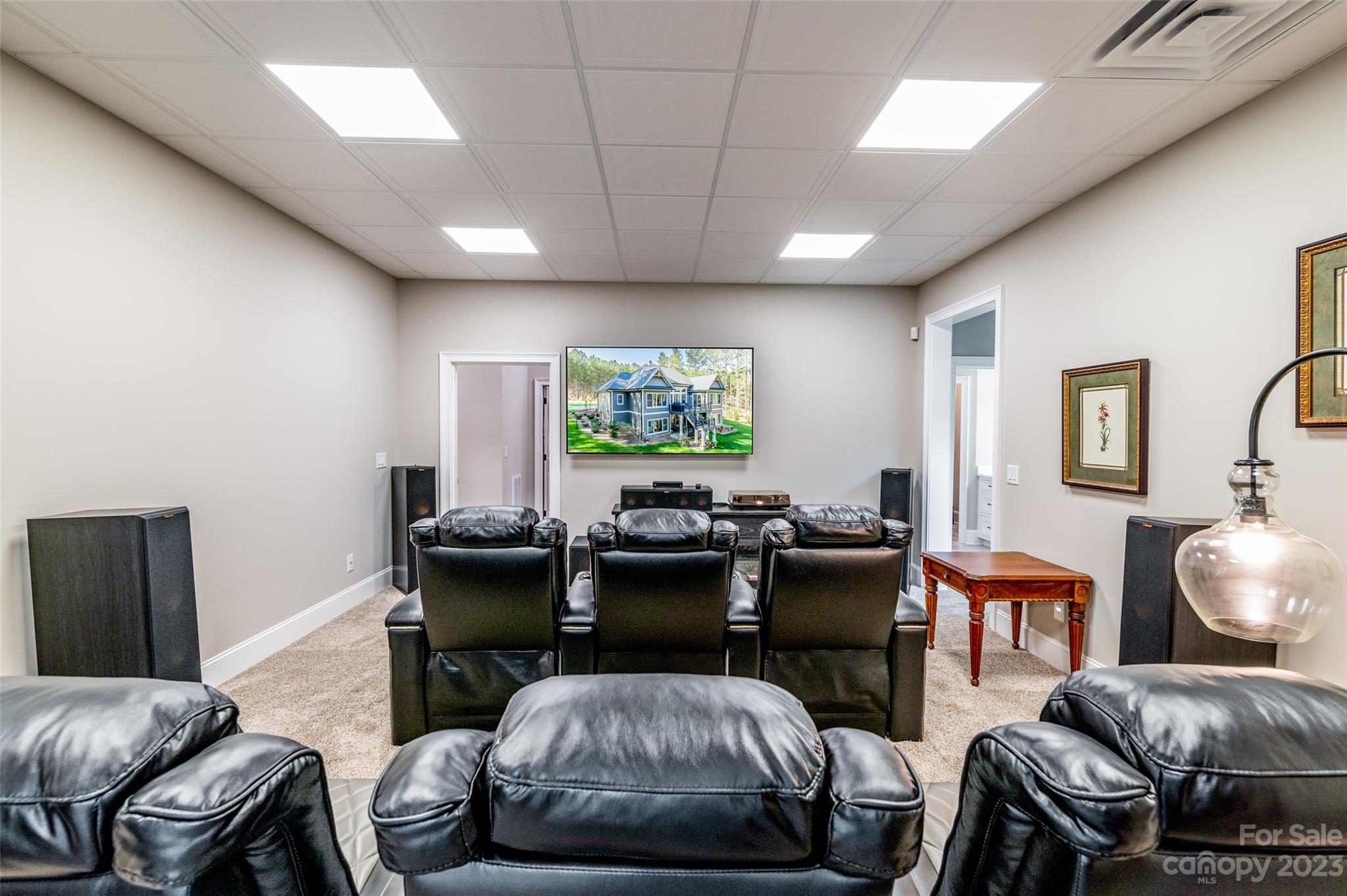 Paradise Harbor - Residential