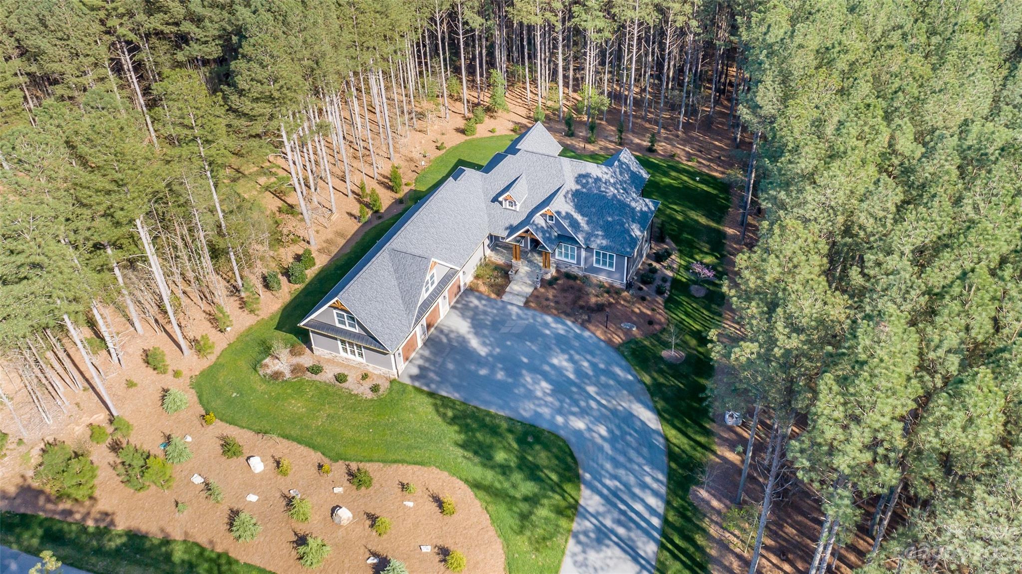 Paradise Harbor - Residential