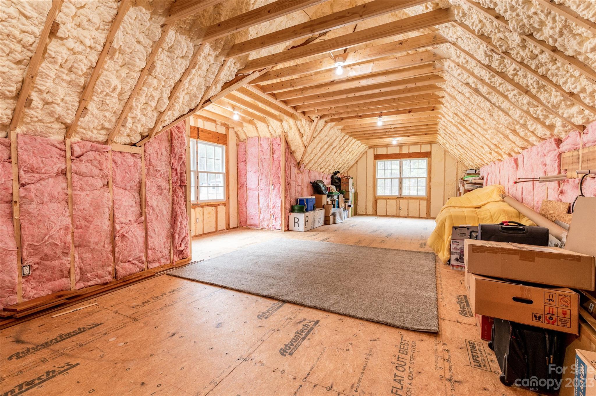 Paradise Harbor - Residential