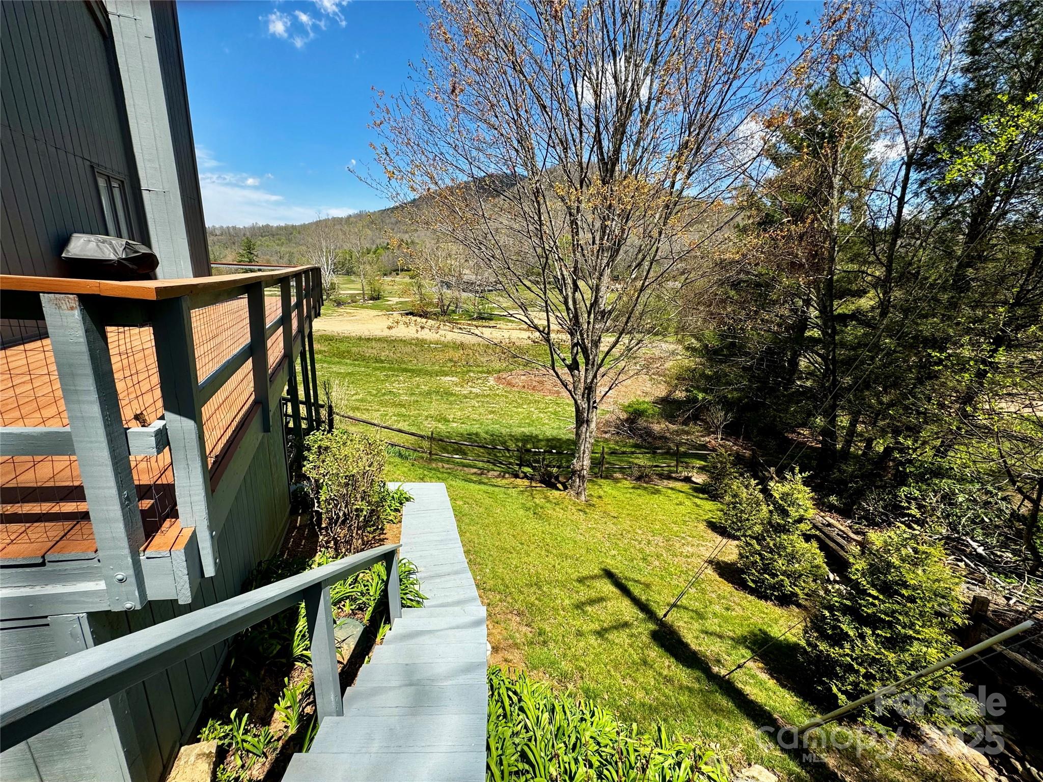 Fairway Townhouses - Residential