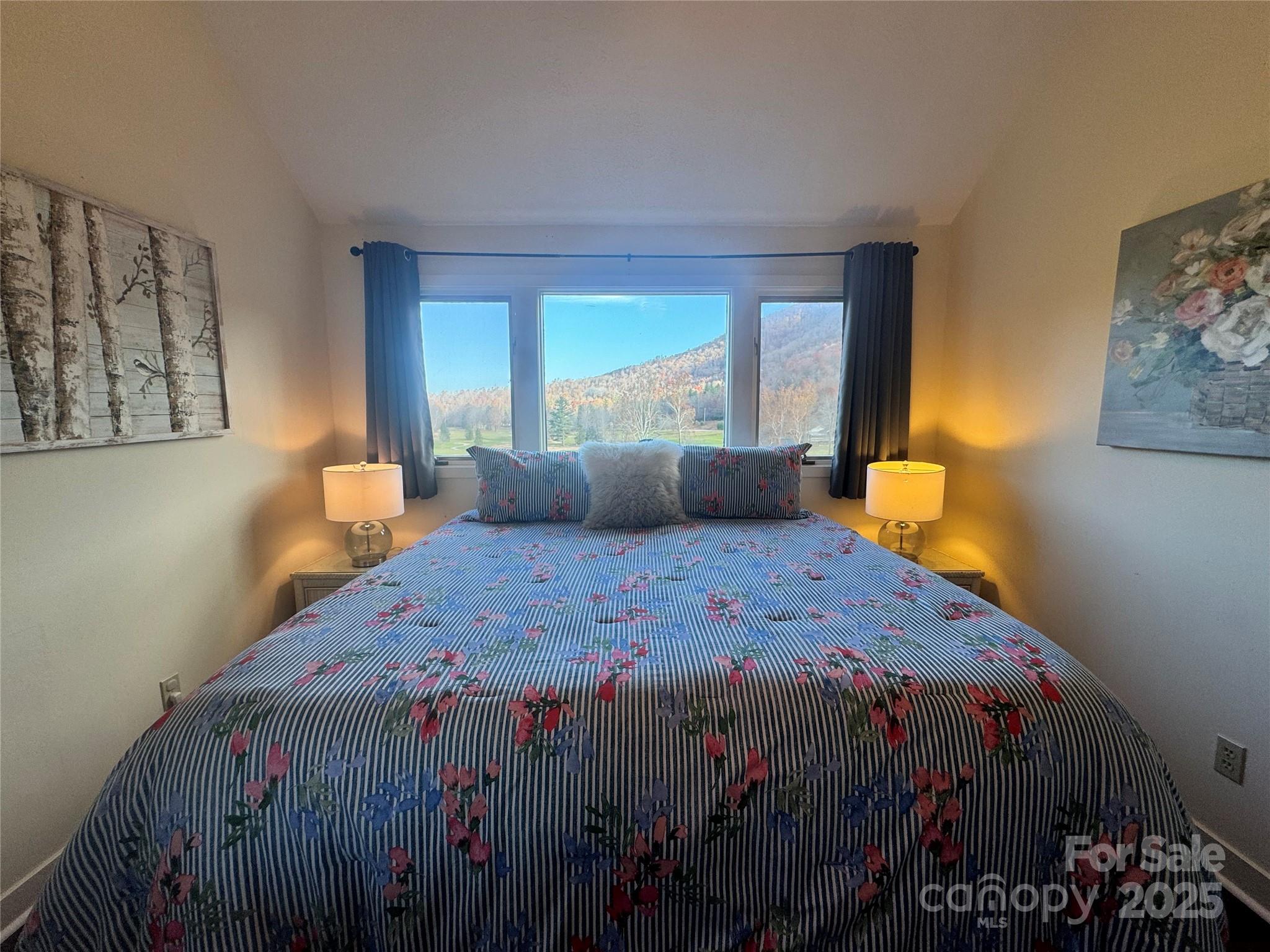 Fairway Townhouses - Residential