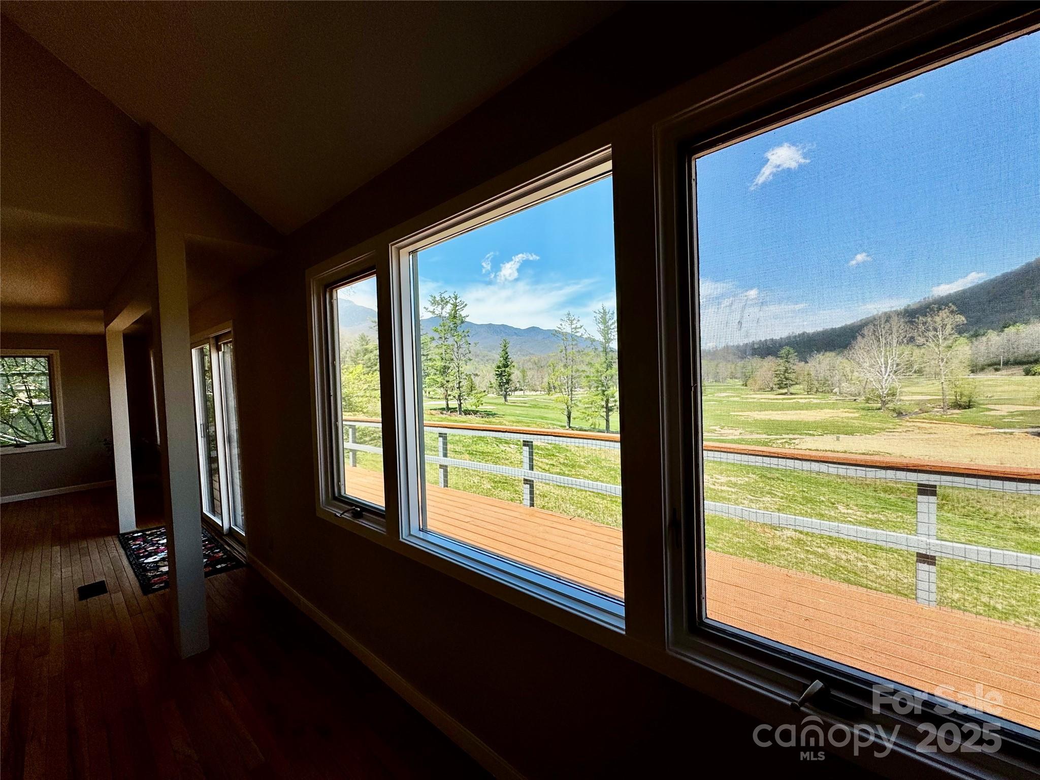 Fairway Townhouses - Residential