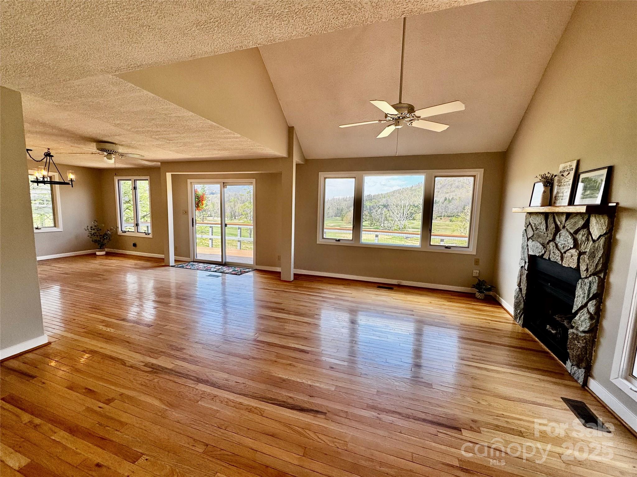 Fairway Townhouses - Residential