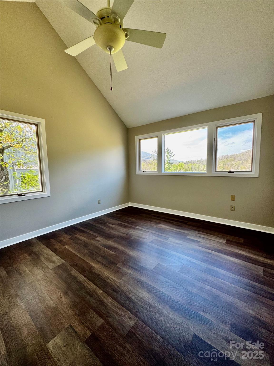 Fairway Townhouses - Residential