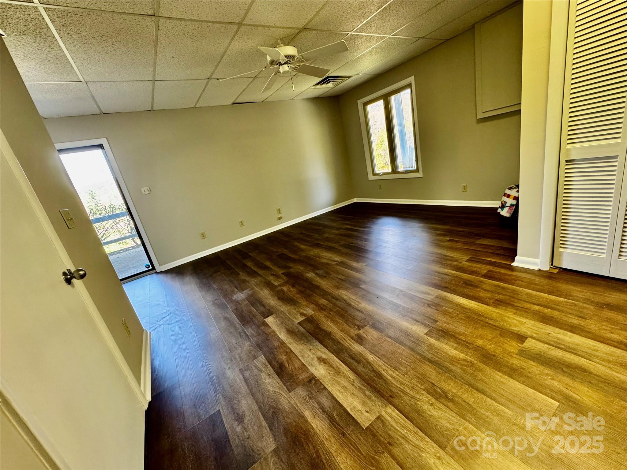 Fairway Townhouses - Residential