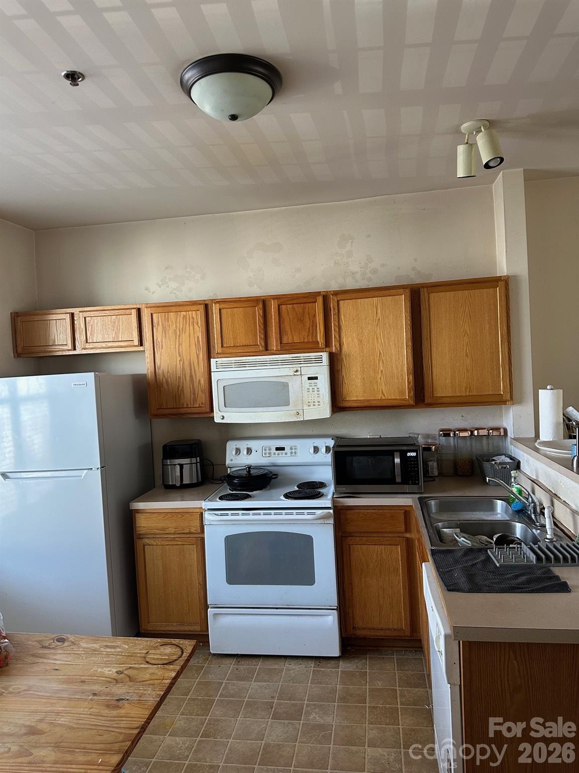 Avalon at Mallard Creek - Residential