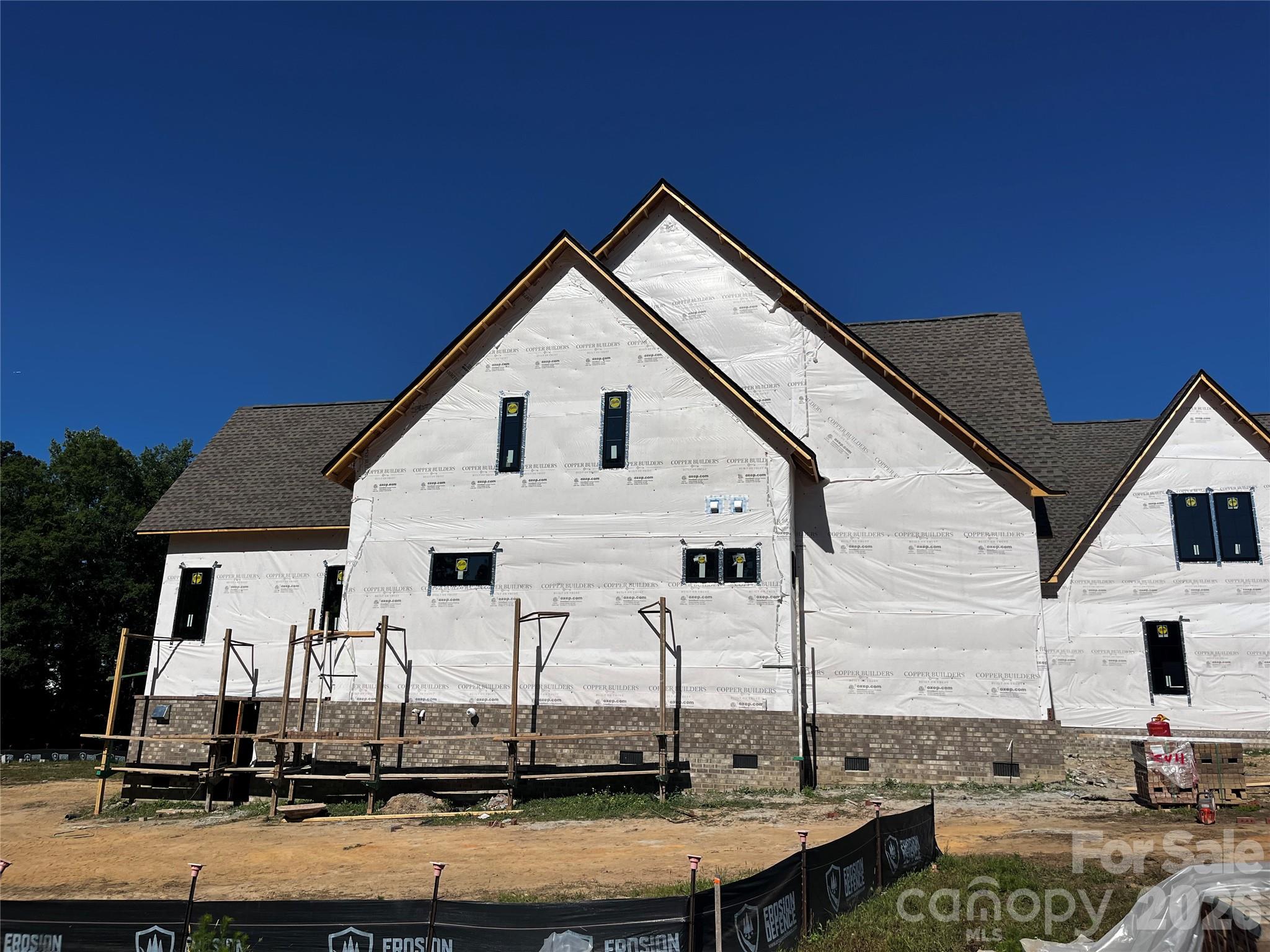 2073 Holbrook Road
