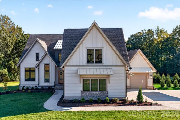 2073 HOLBROOK RD, FORT MILL, SC 29715 - Image 522de2ff42fd9c1e7ea5198a846cc9b7/3743616489
