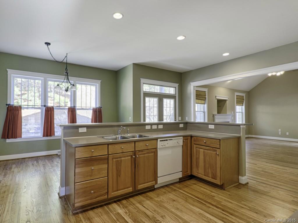 Lake Shore - Residential