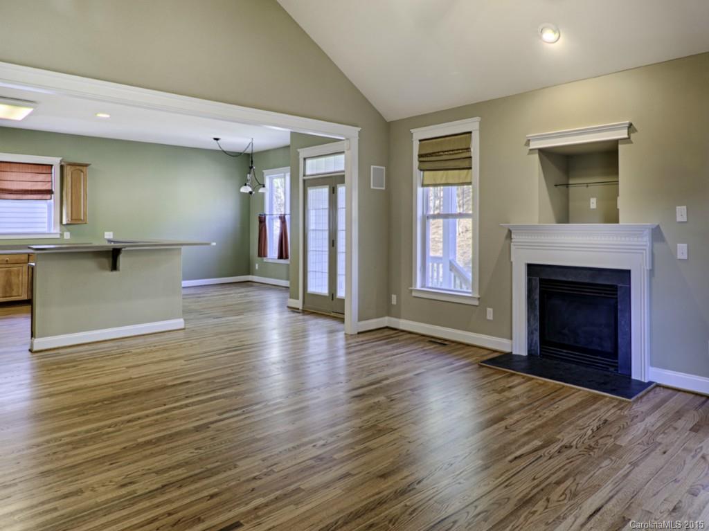 Lake Shore - Residential