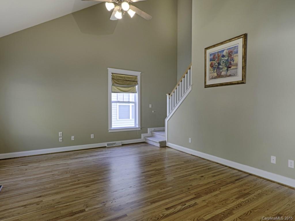 Lake Shore - Residential