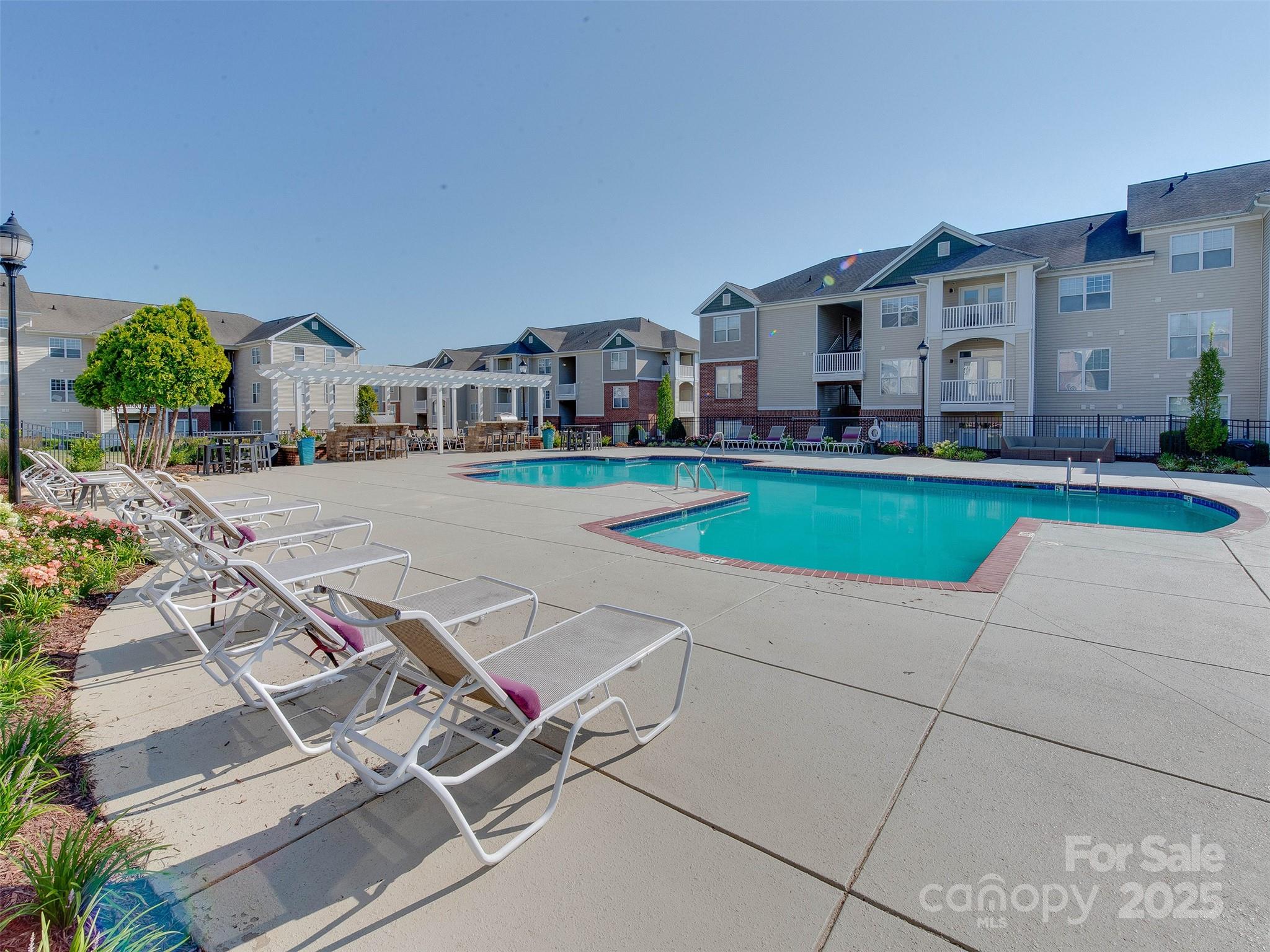 Mallard Glen Village - Residential