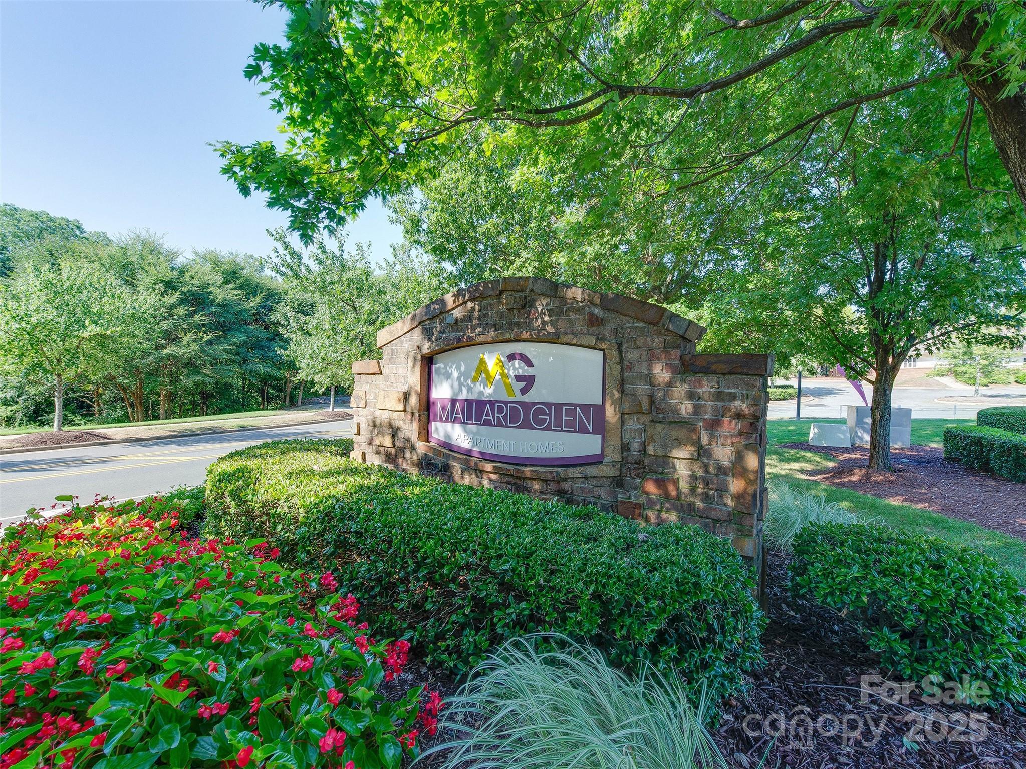 Mallard Glen Village - Residential