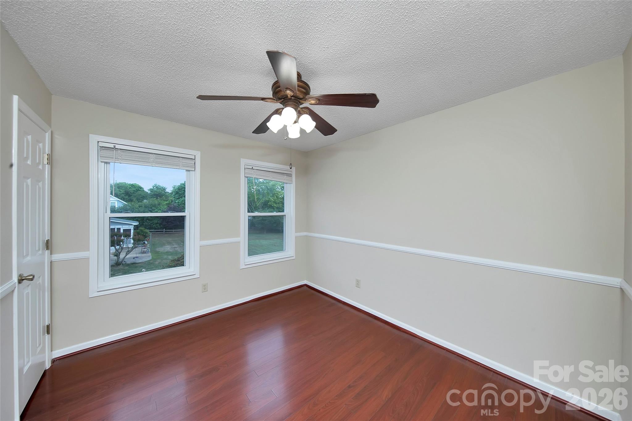 Oxford Glen - Residential
