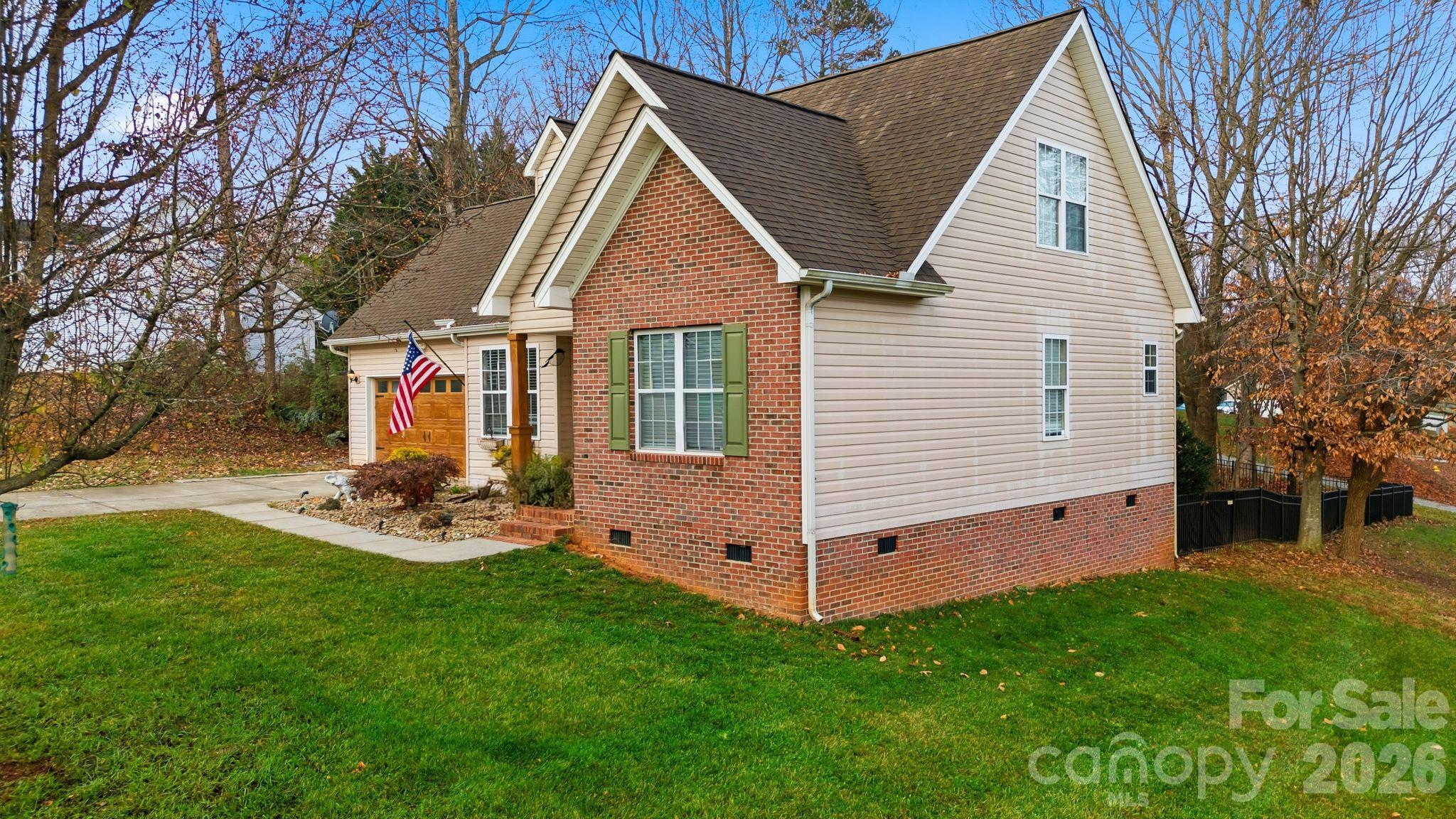 122 Valley Glen Drive