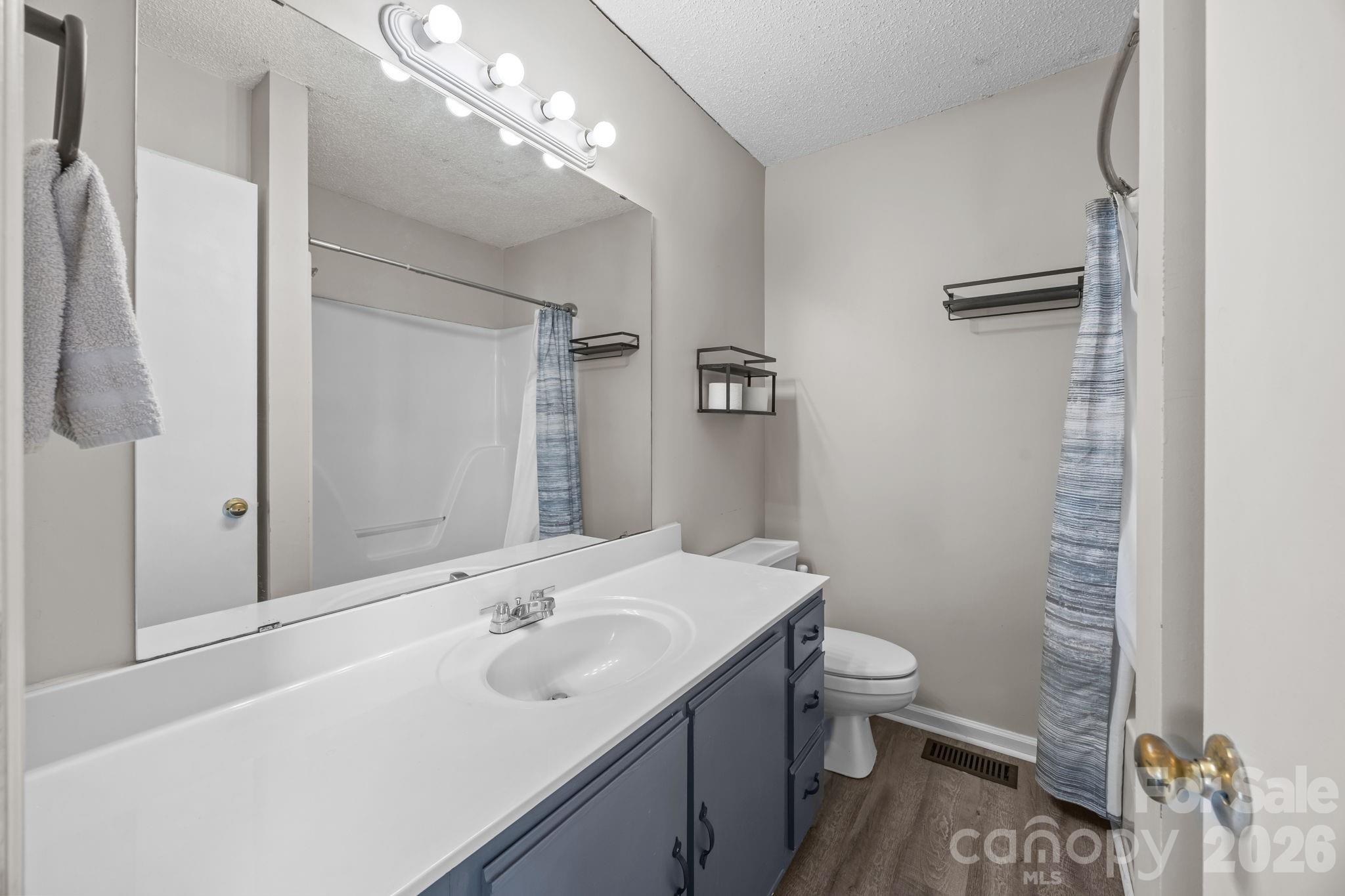 Brentwood Place - Residential