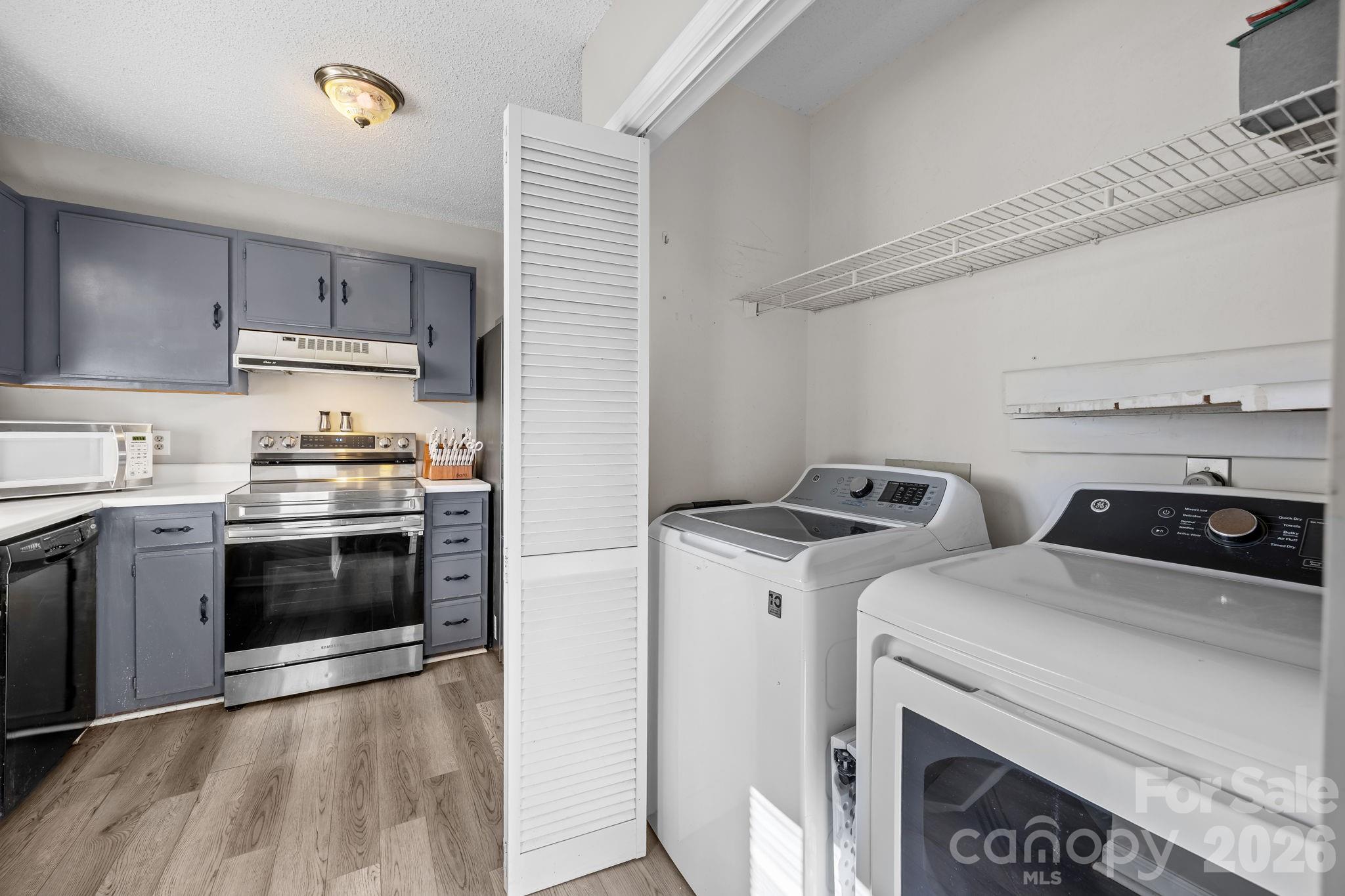 Brentwood Place - Residential