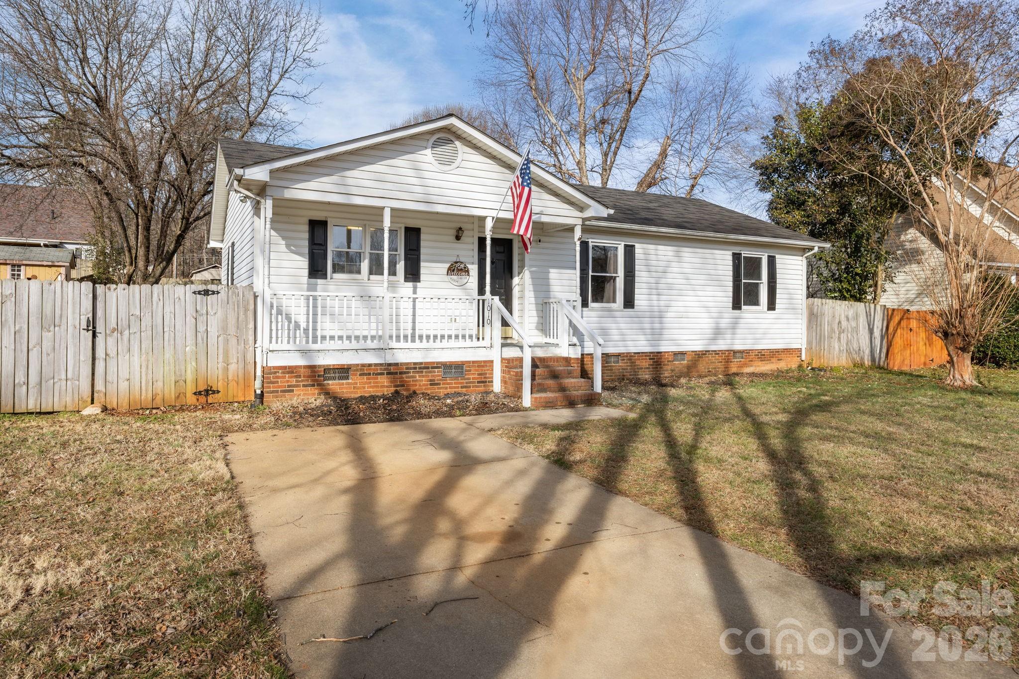 Brentwood Place - Residential