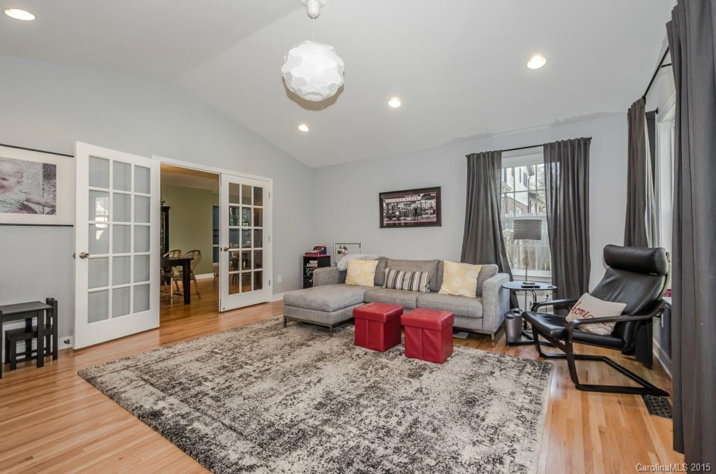 Castleton Gardens - Residential