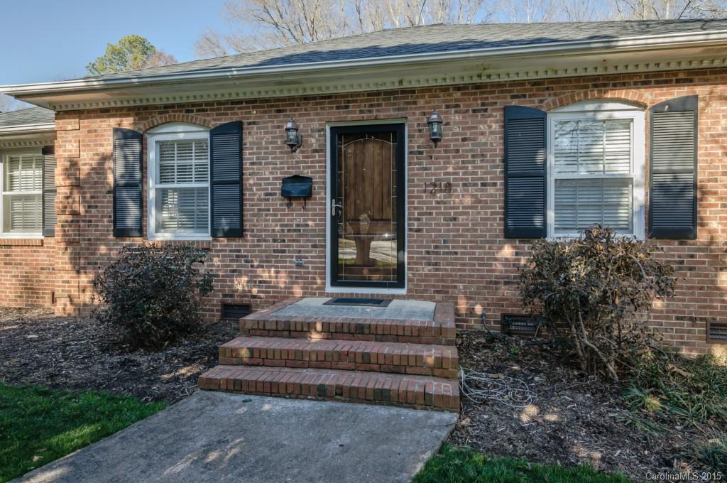 Castleton Gardens - Residential