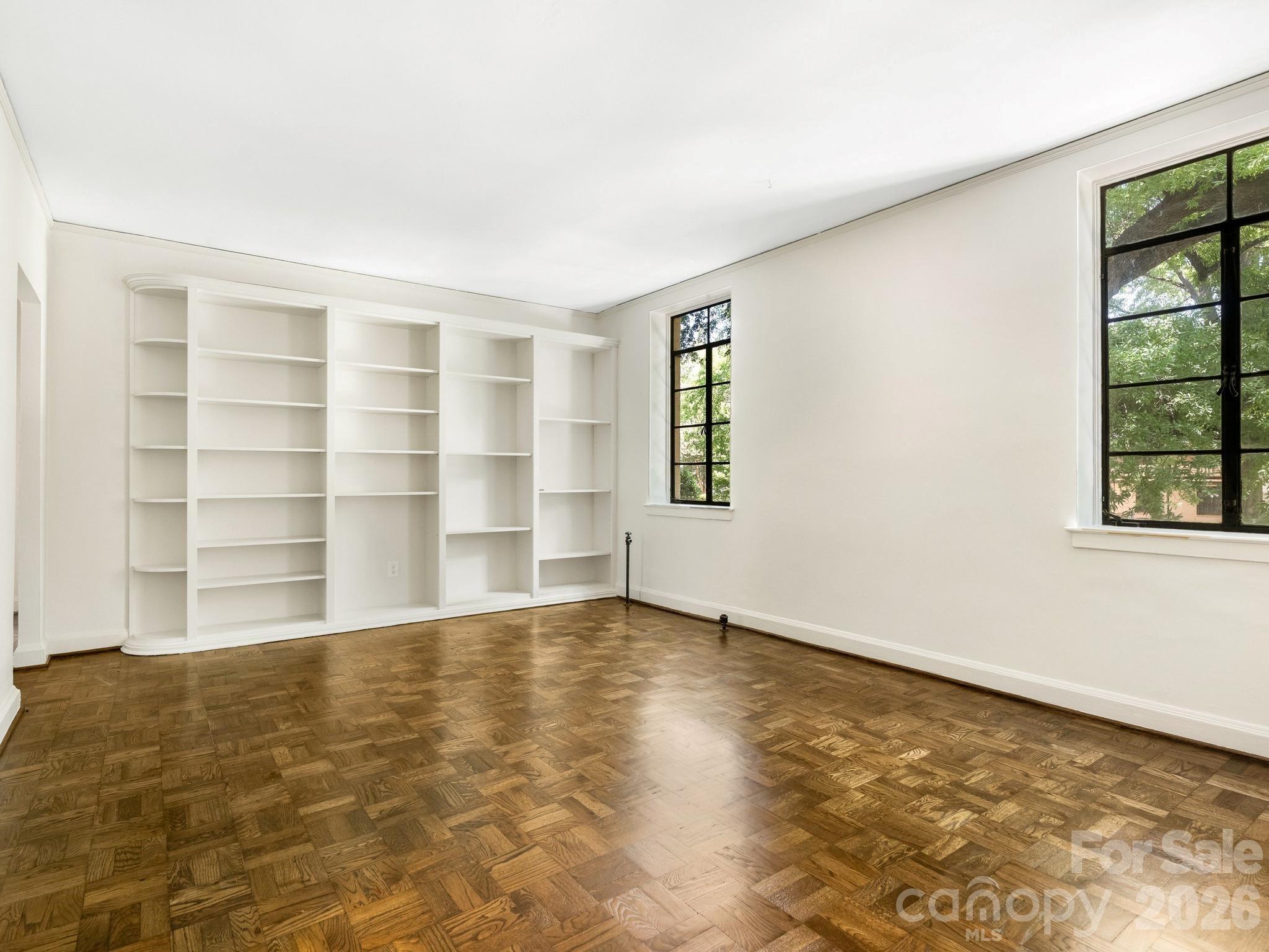 Myrtle Square - Residential