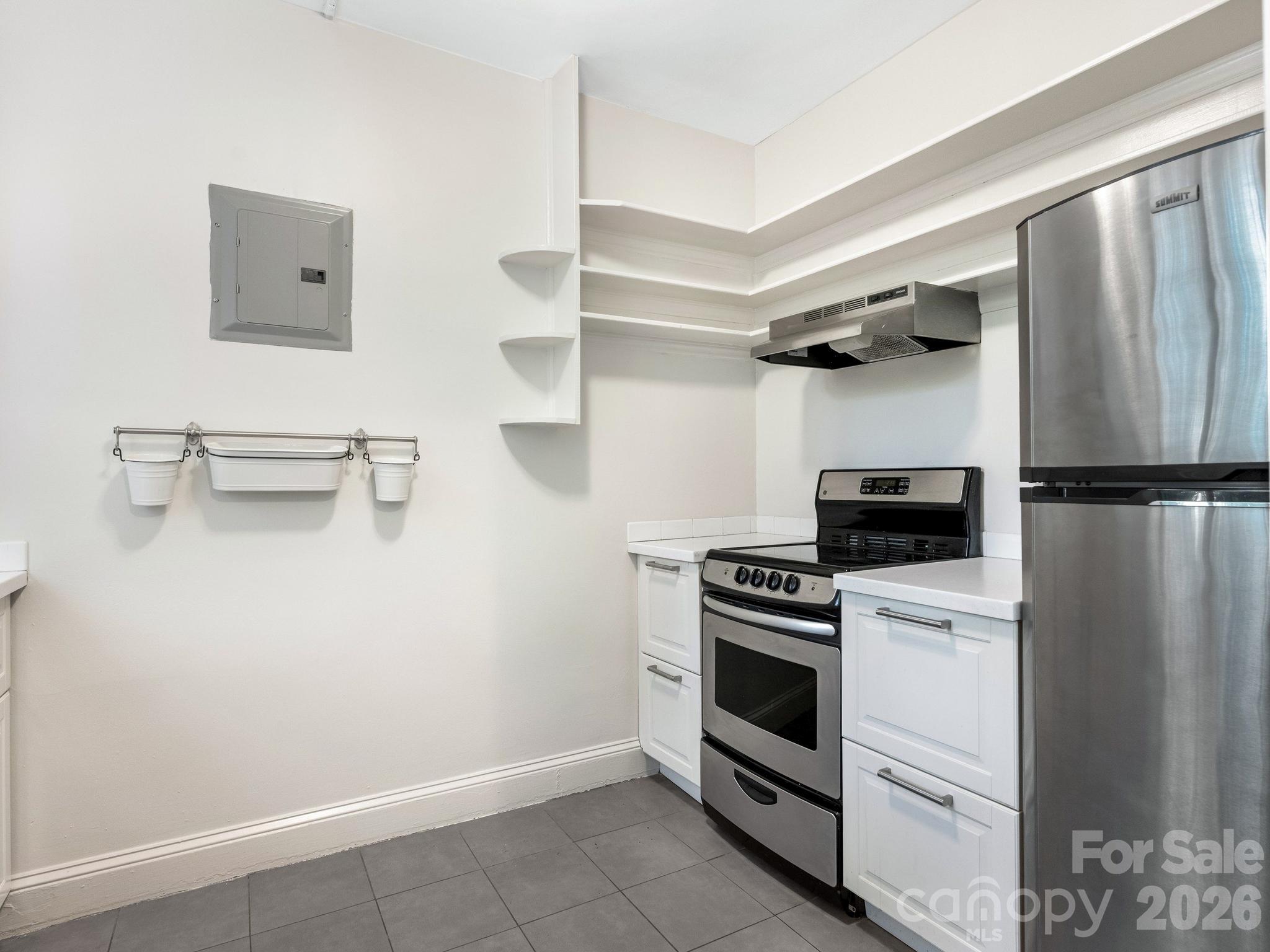 Myrtle Square - Residential