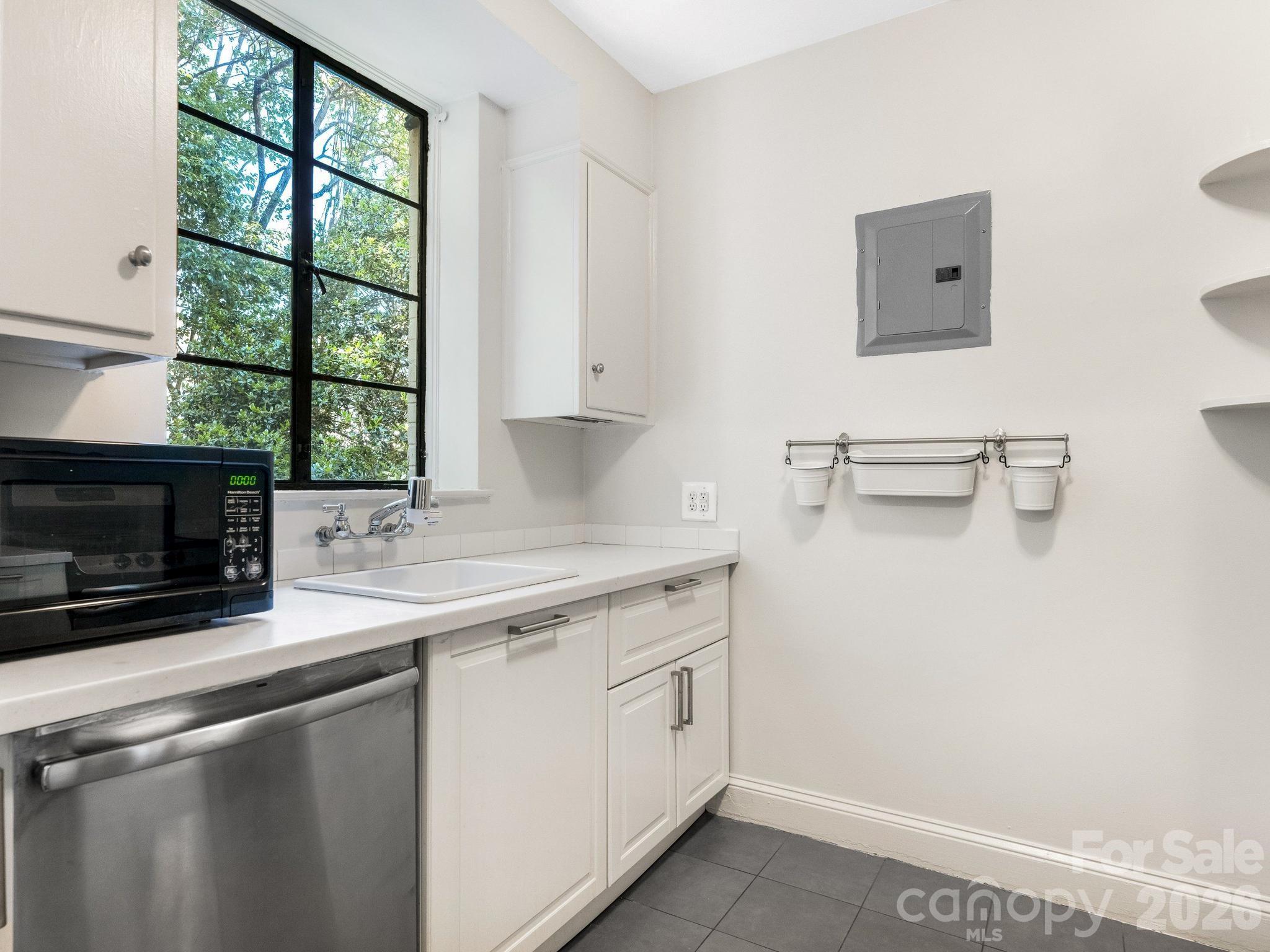 Myrtle Square - Residential