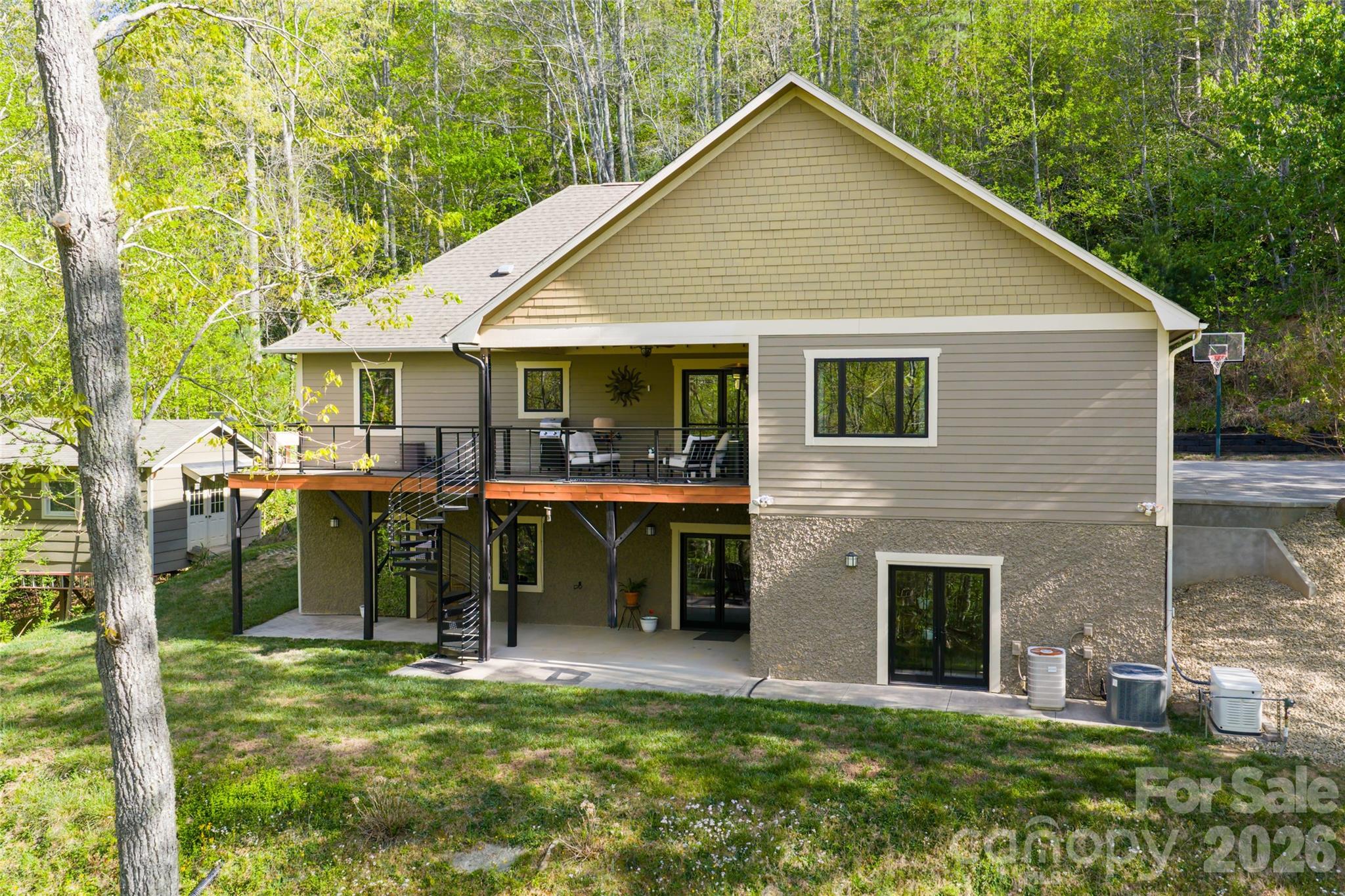 36 Snowshoe Drive
