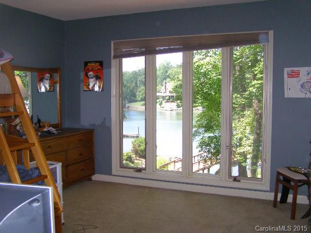 River Hills - Residential