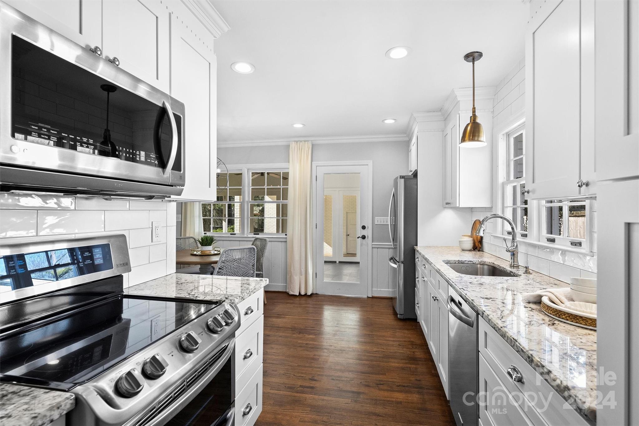 Lansdowne - Residential