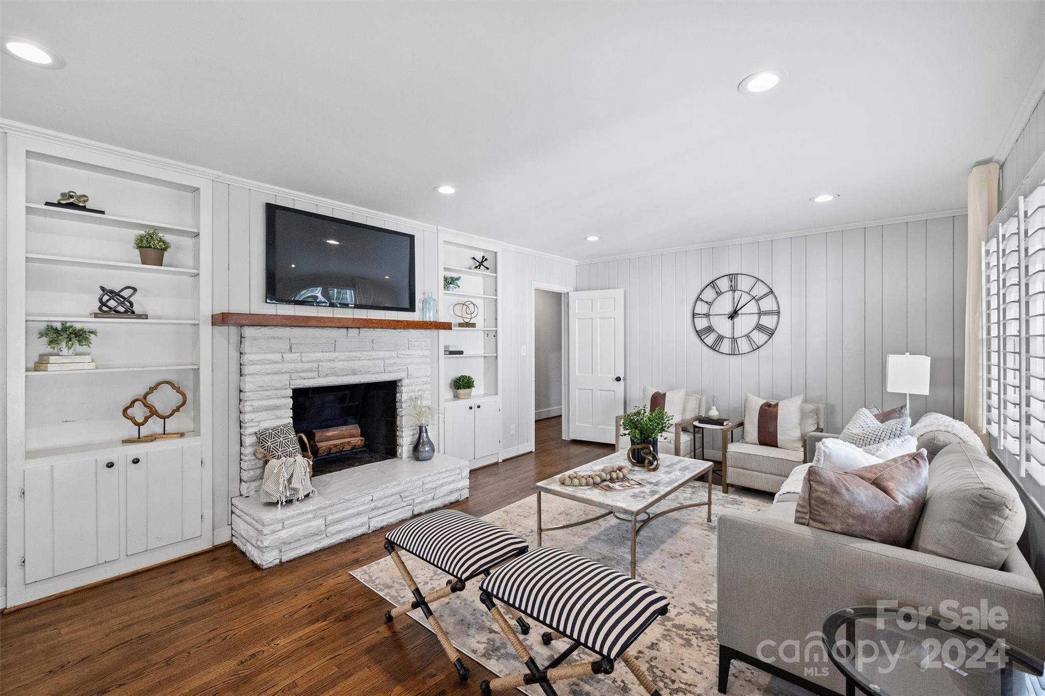 Lansdowne - Residential